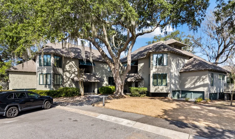 Exterior porch and lagoon