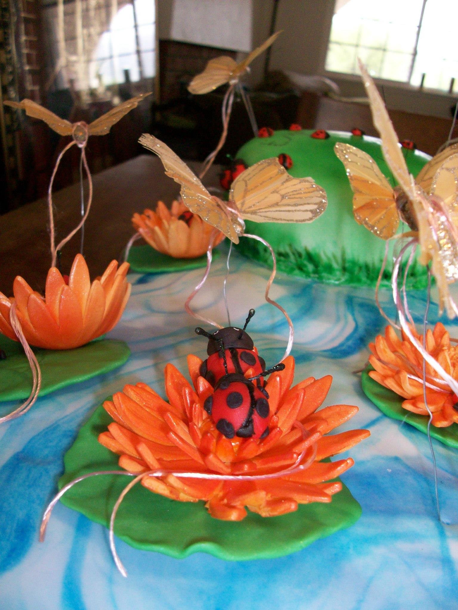 Fantasy cake detail.jpg