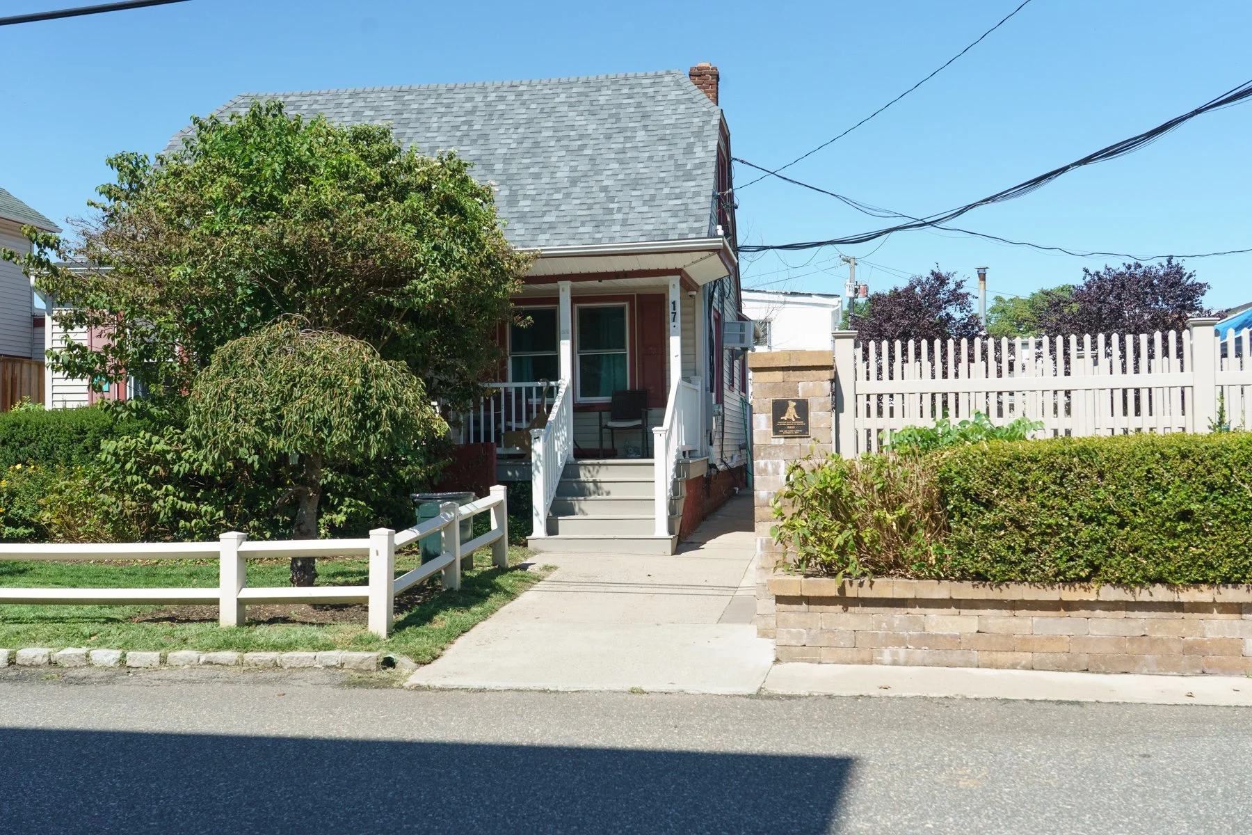 exterior of the north shore animal league