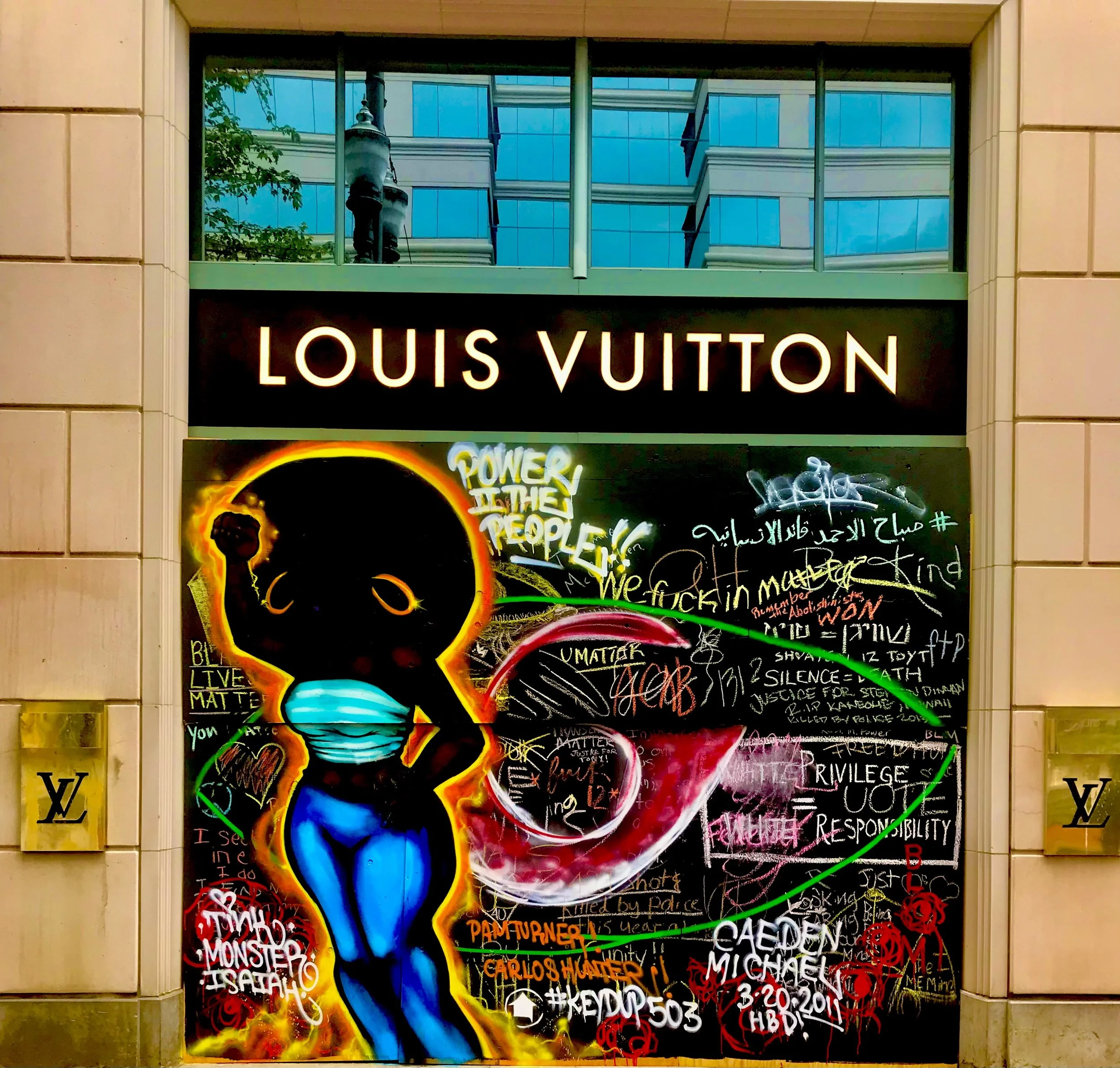 Louis Vuitton Graffiti