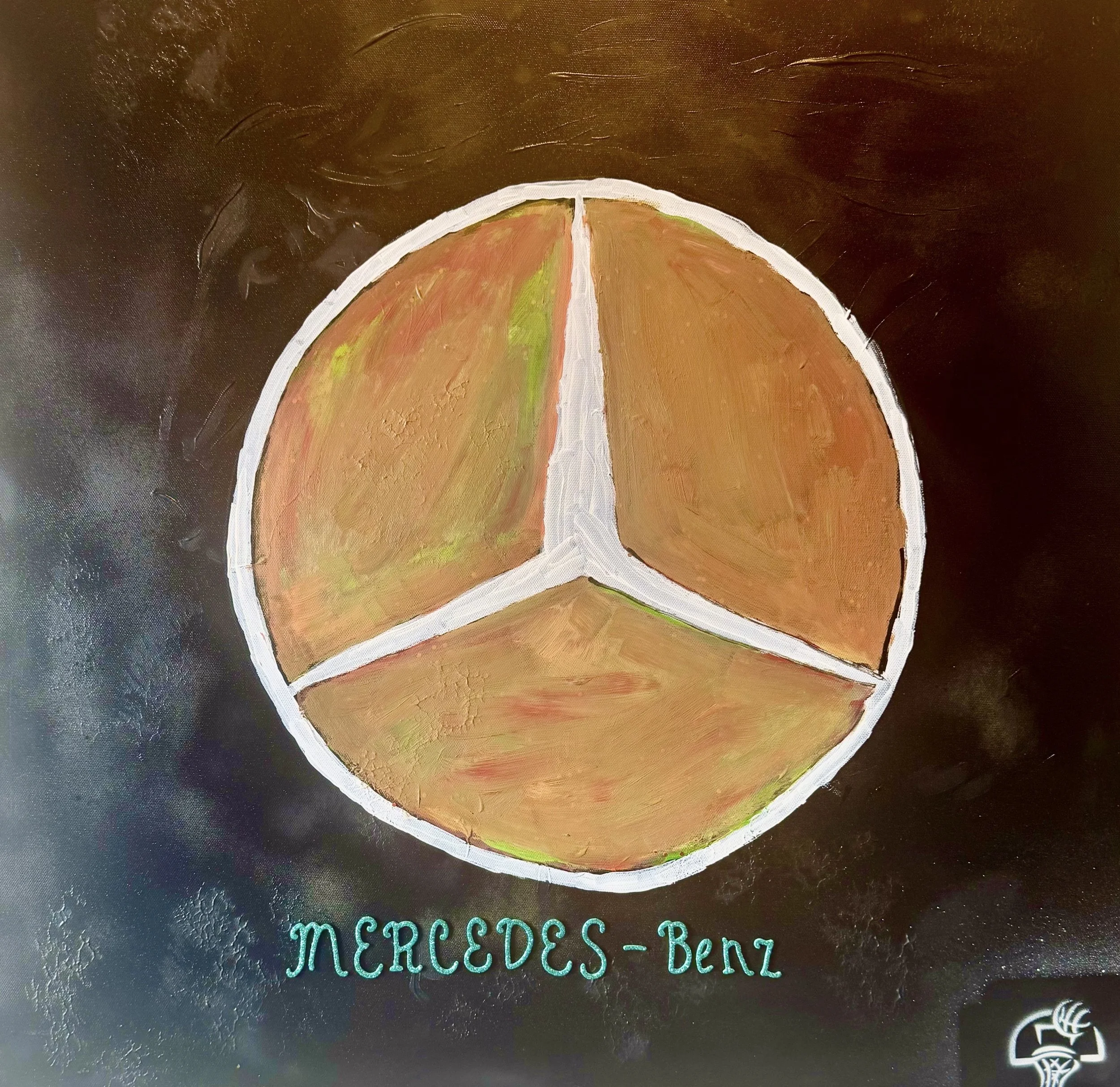 Mercedes Benz emblem