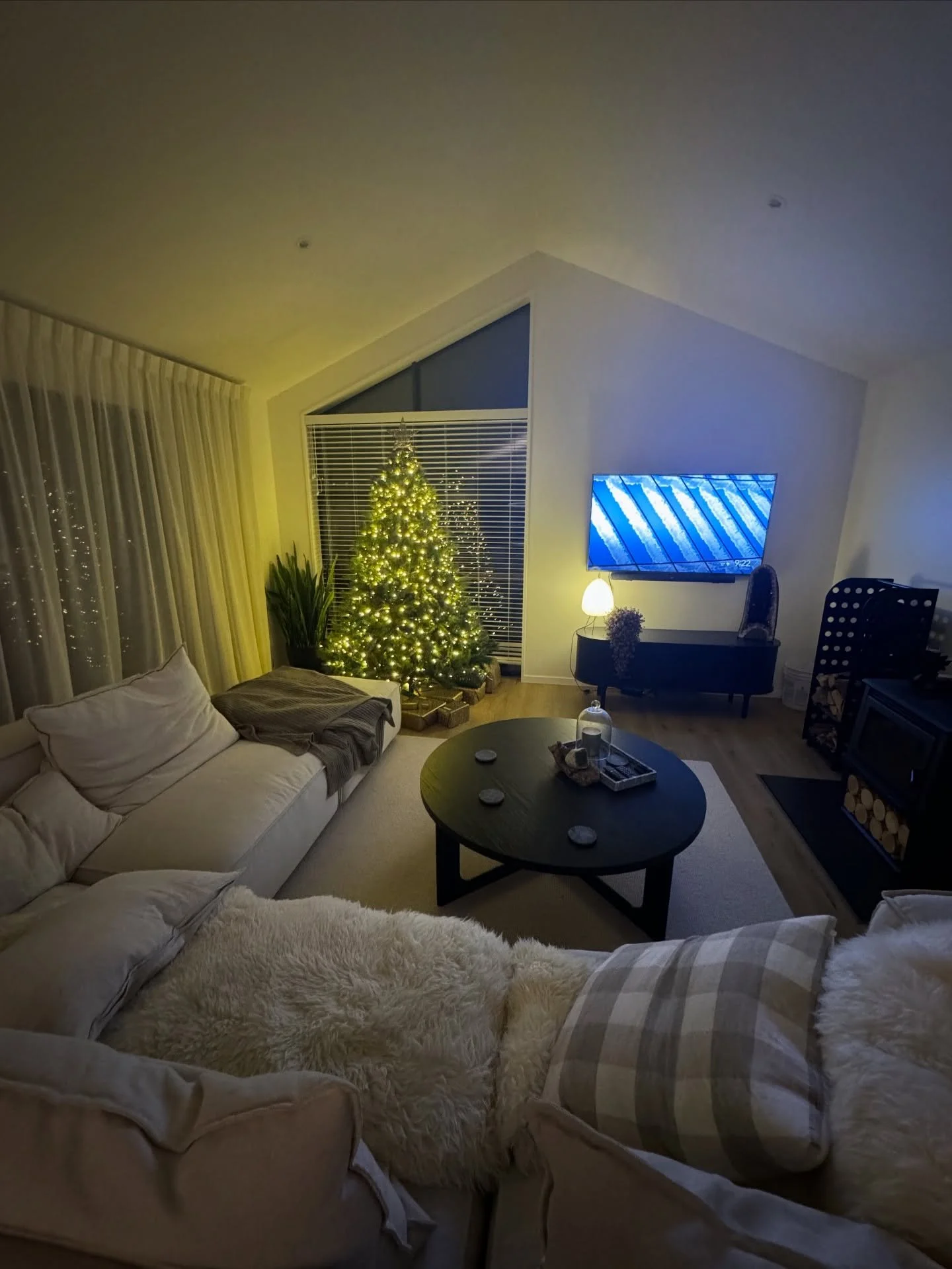 That&rsquo;s a wrap for the 2025 year at Adept Carpentry. Grateful for our incredible team, the talented sub trades we work alongside, and the amazing clients who trust us with their homes. Thank you for the support, the hard work, and the laughs alo