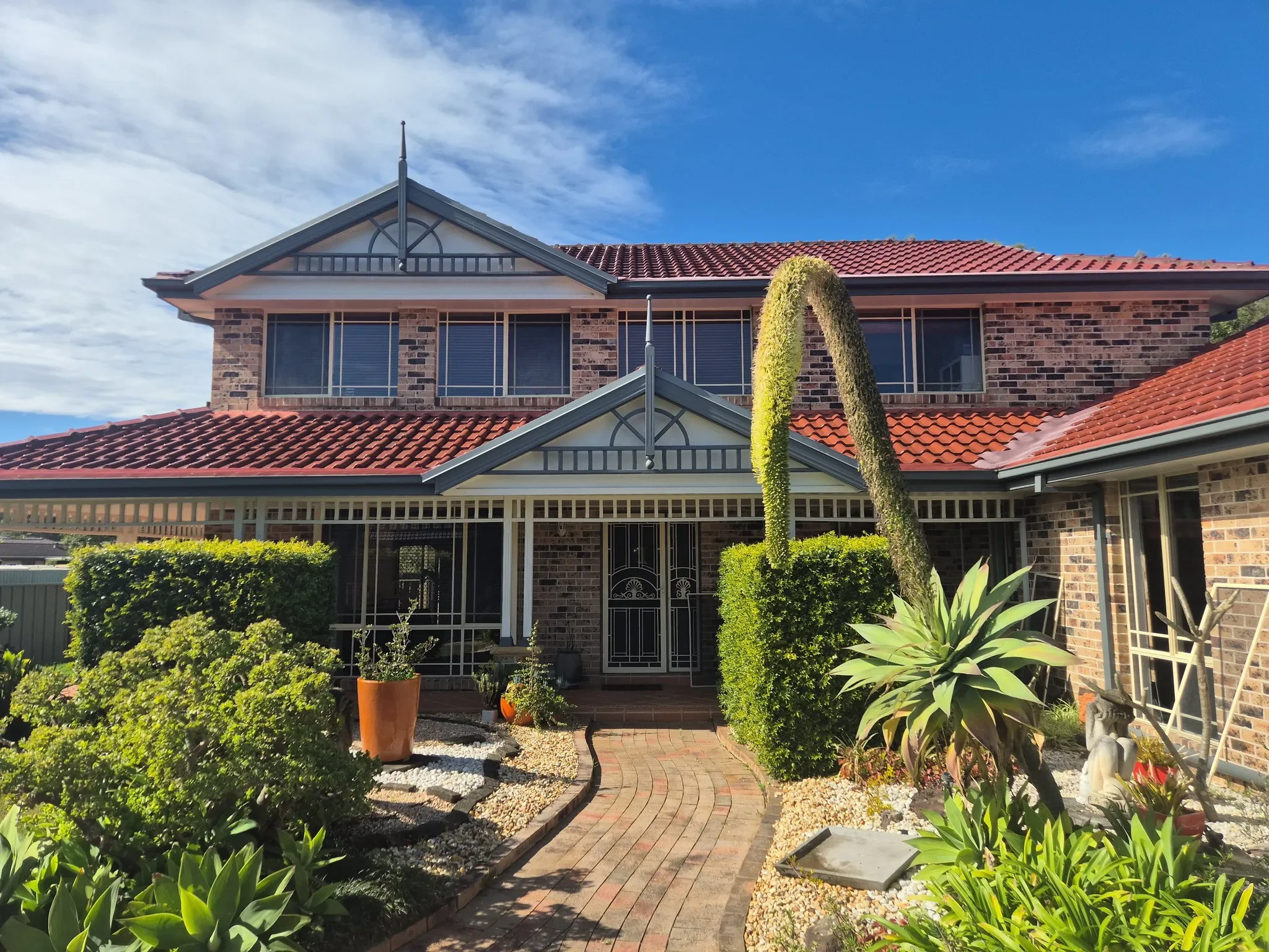 Beautiful clean exterior of Central Coast home