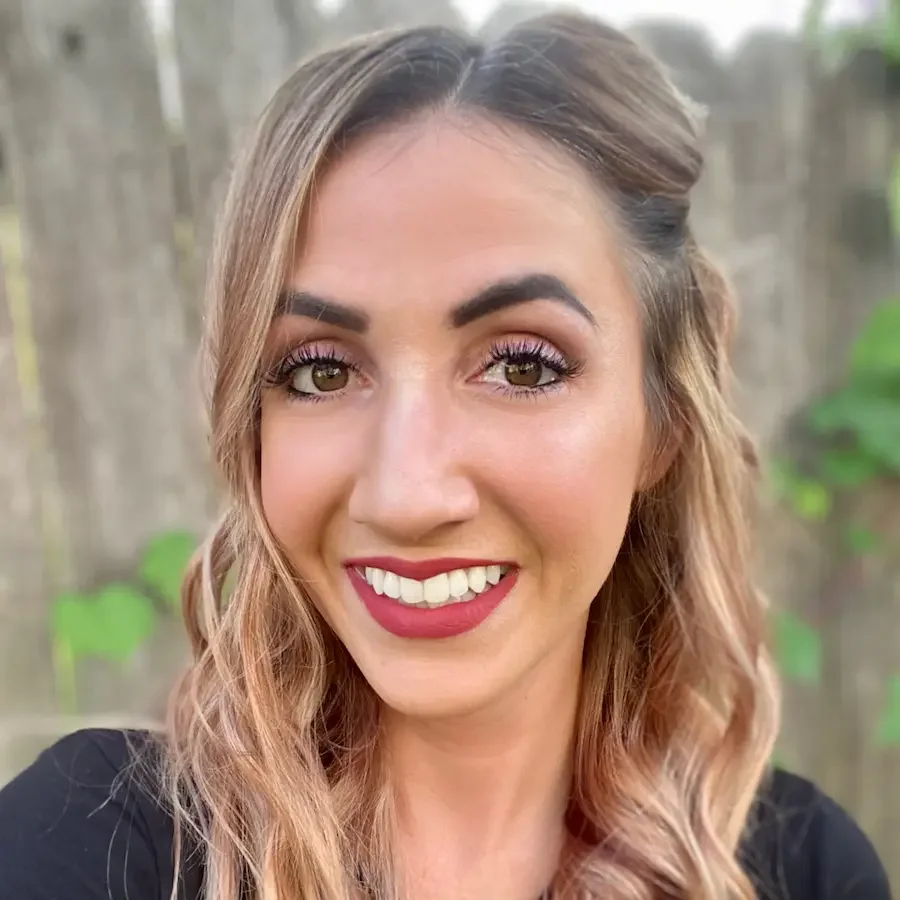 Jen Bodeis | Director of HR & Executive Administrator
