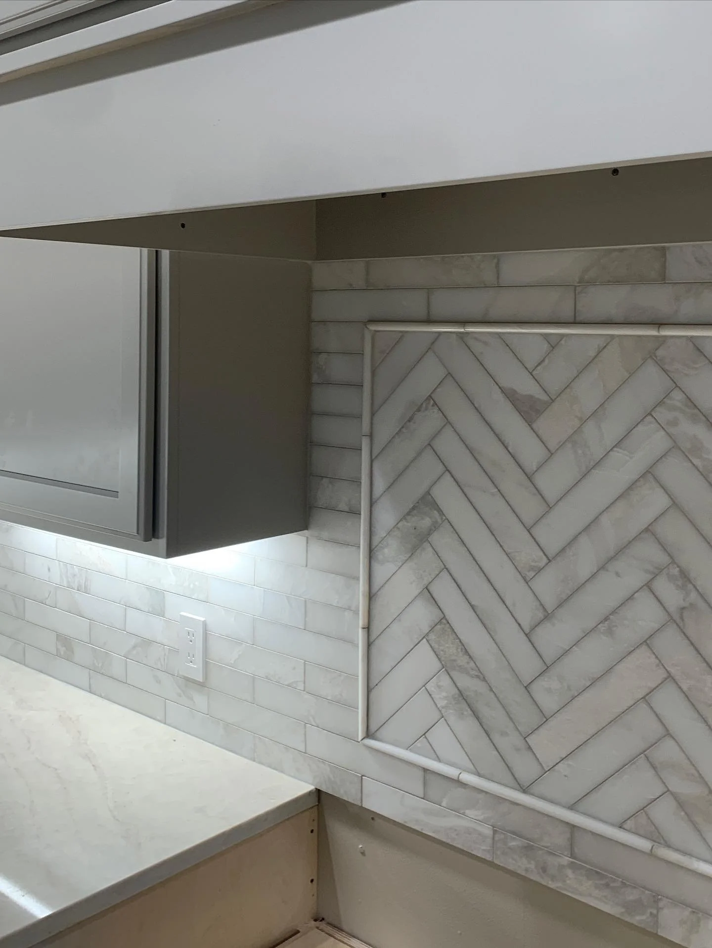 Some sneak peaks from our biggest remodel yet! And more to come, so stay tuned!

With a vision of neutral and timeless, this house now exudes calm and serene; a getaway from the hustle and bustle of every day life. 

#creationsbykelanah #northgainter