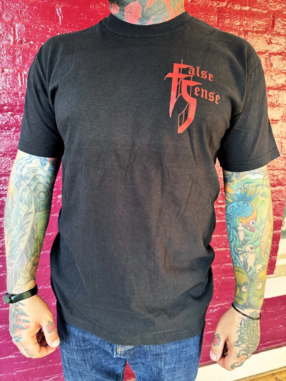 RedHandSnake-Front.jpg