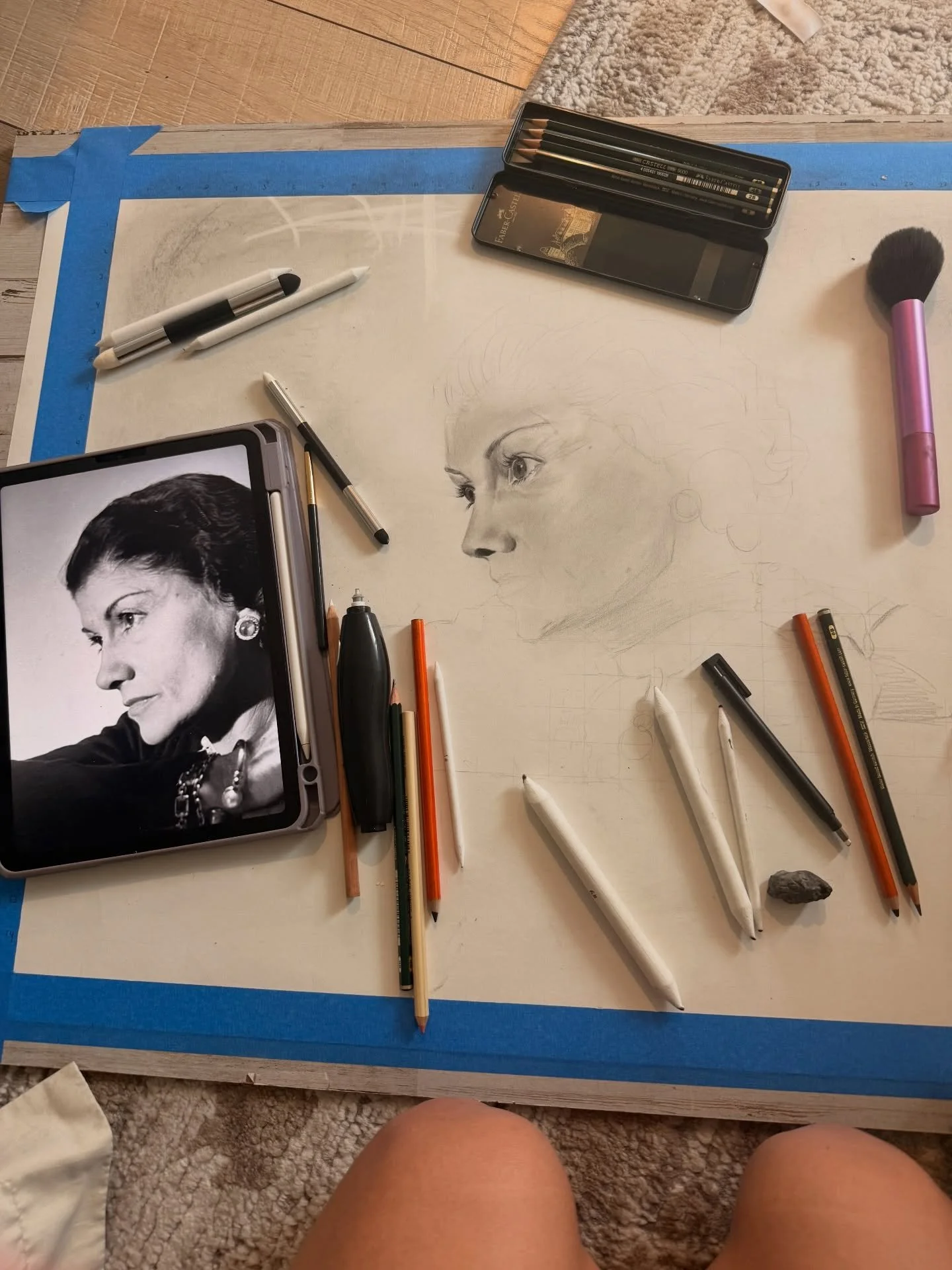 One week. ONE WEEK! 🎨

The finished pieces are going to stop you in your tracks.. and this is just one of them. 

15 portraits. 
15 subjects. 
One show you do not want to miss!

Work by @nadia.deleon1 &mdash; come see the finished piece in person ne