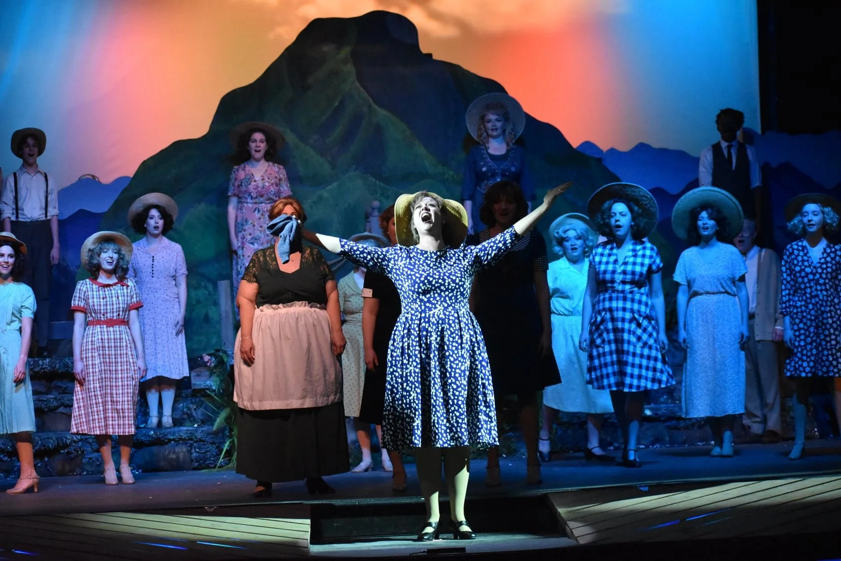 Bright Star Town Theatre 7.jpeg