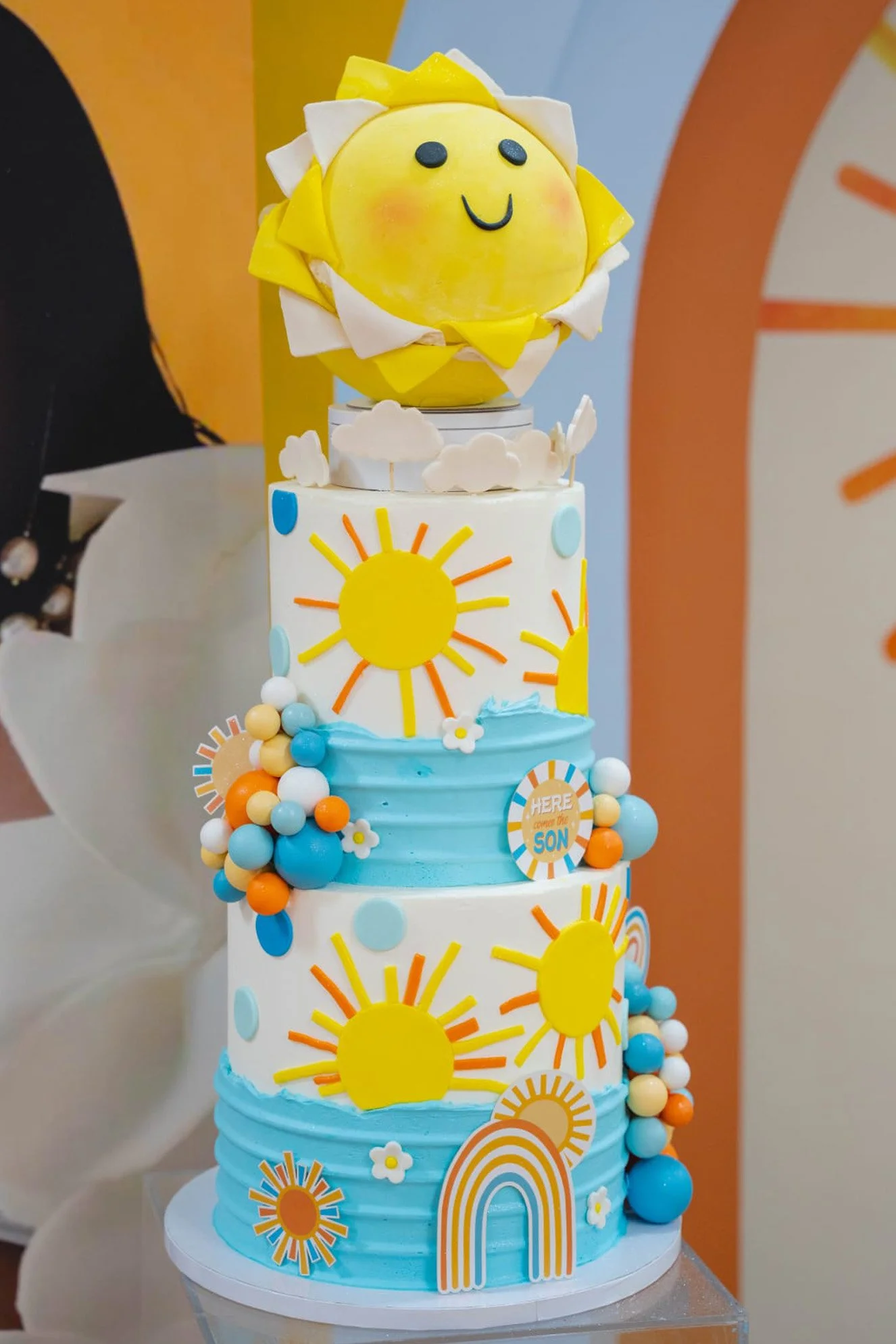 20260928V2_3tierbabyshoweryellowblueorange_shequecuisine.jpg
