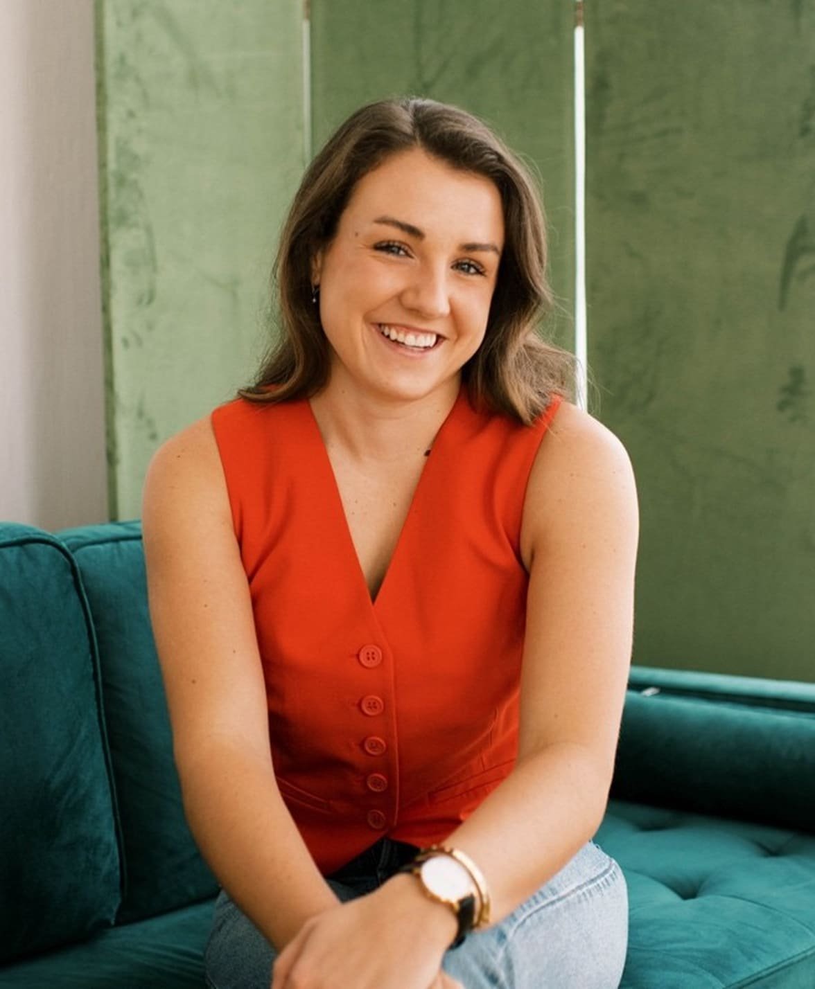 Caroline Lewis