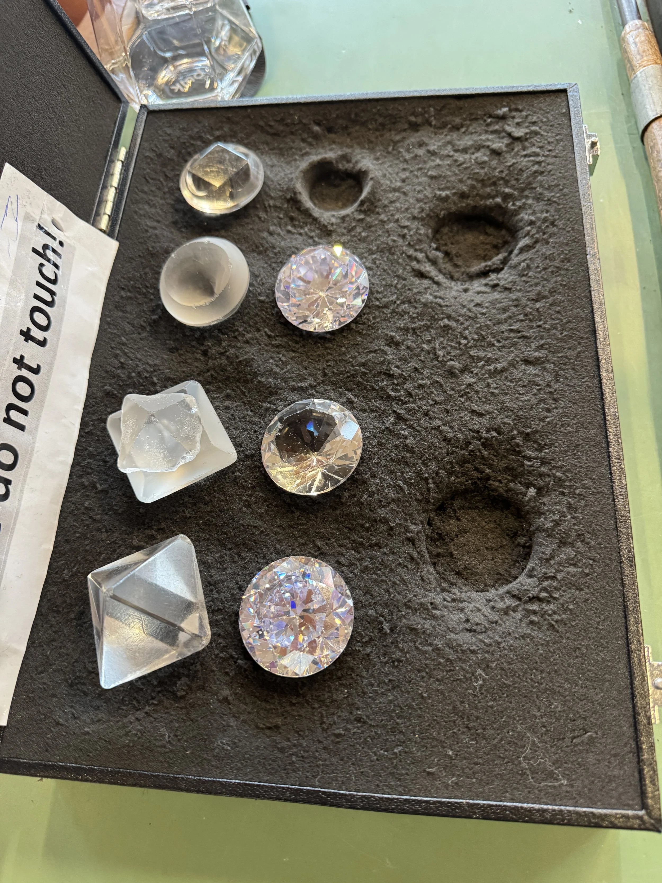 Loose diamonds and rough stones displayed during House of Gassan tour in Amsterdam