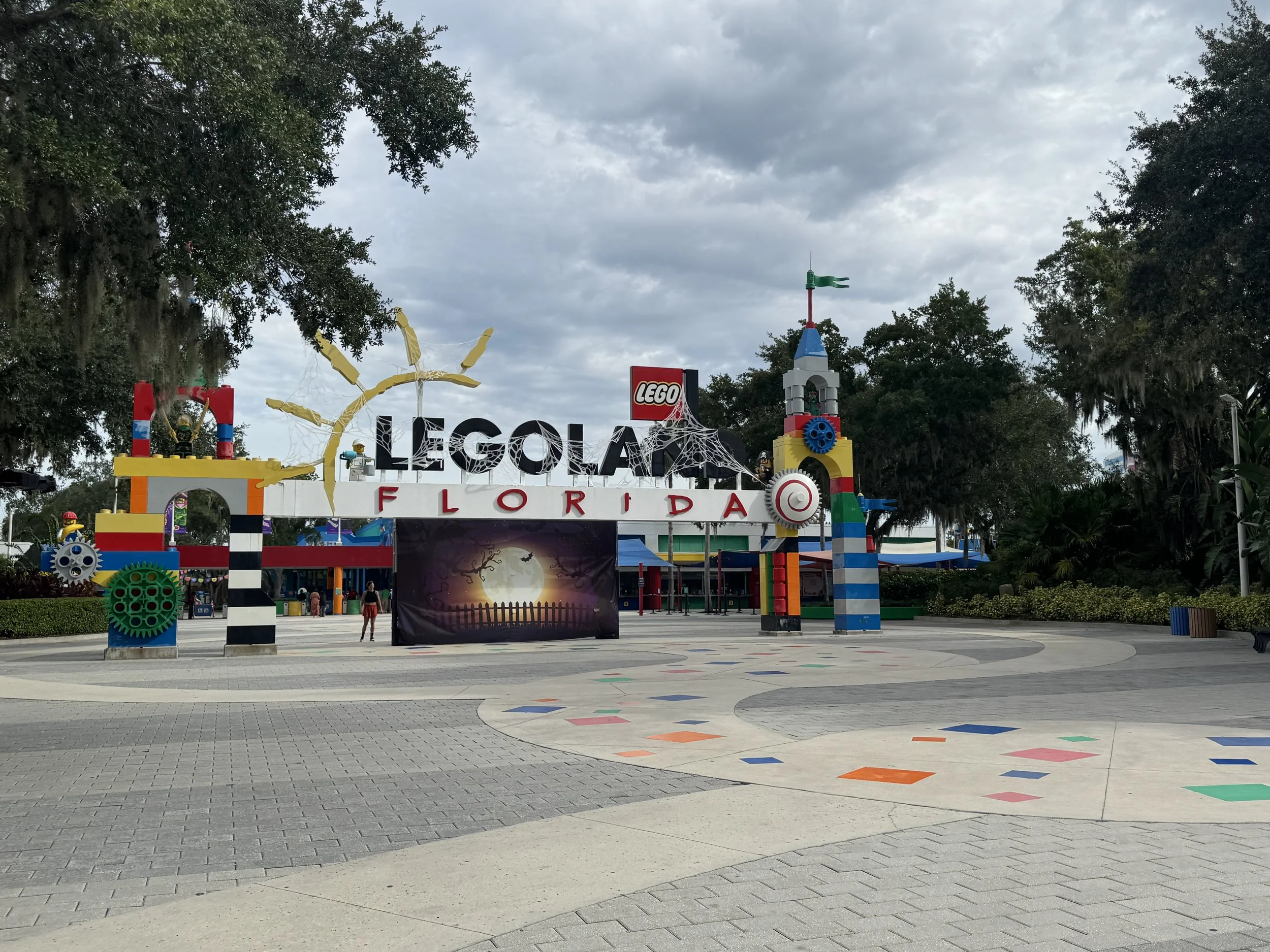 Main entrance gates and LEGO-themed archway at LEGOLAND Florida Resort.