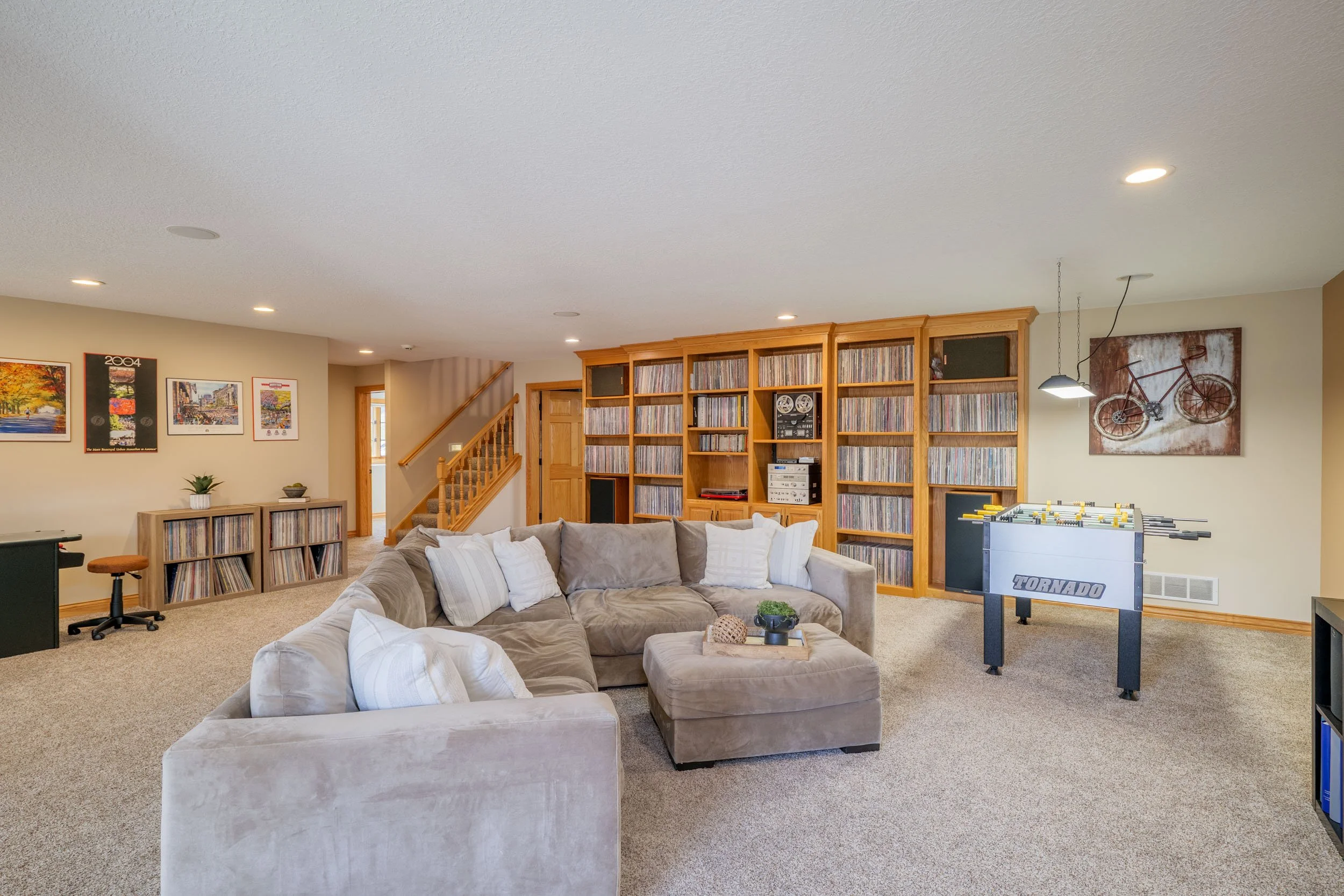 11362 Hillcrest_web_33.jpg