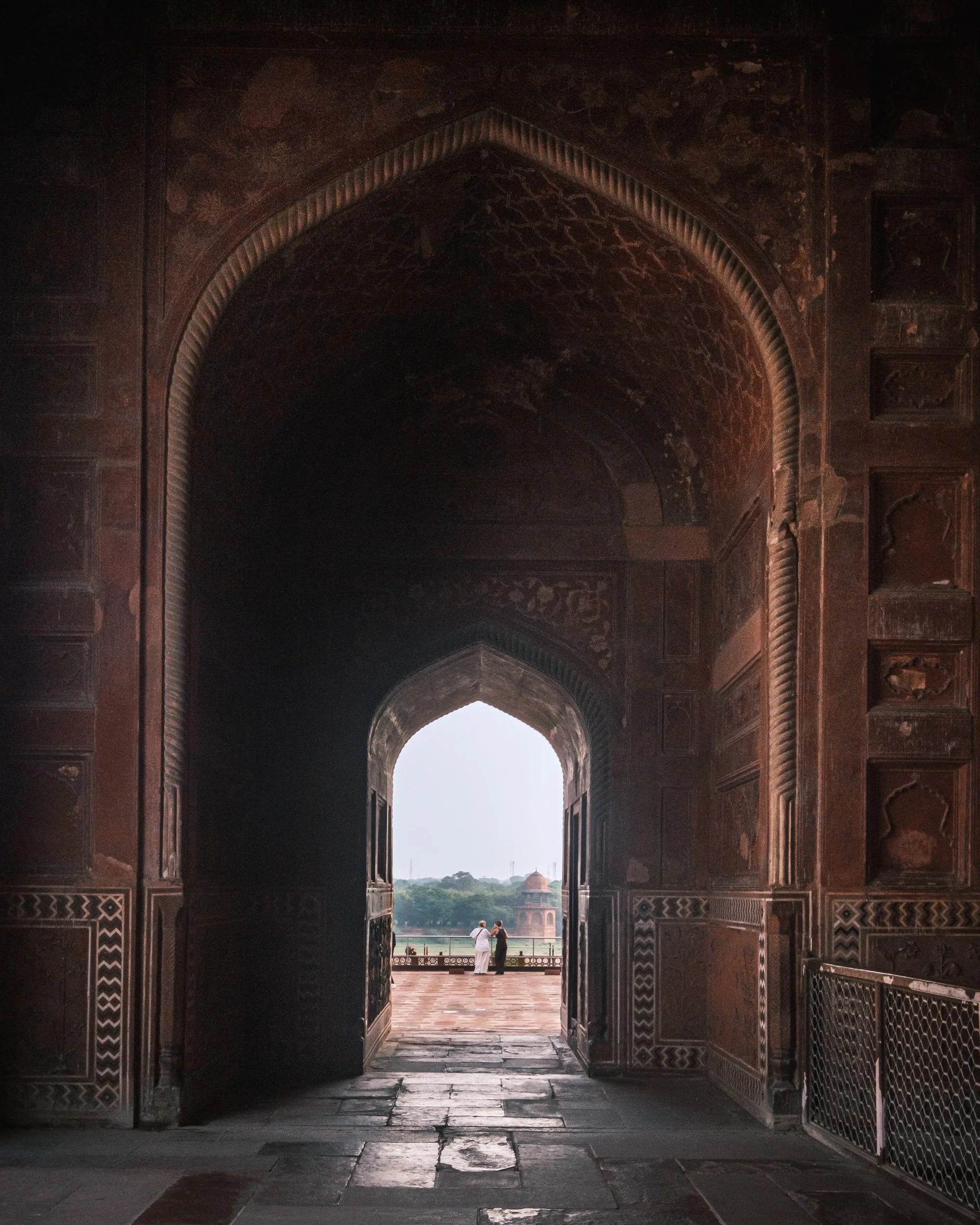 taj mahal india 9.jpg