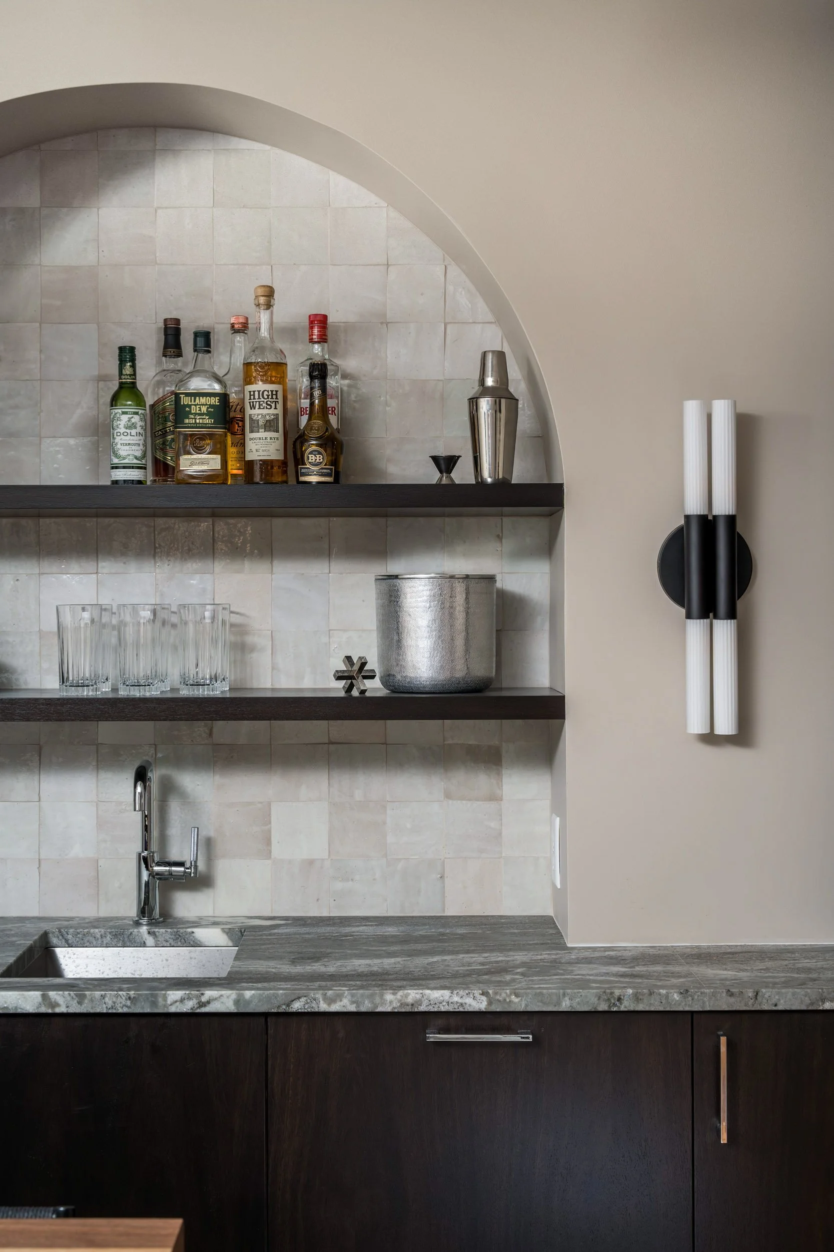 Lake Harriet Pkwy_Basement Remodel018.jpg