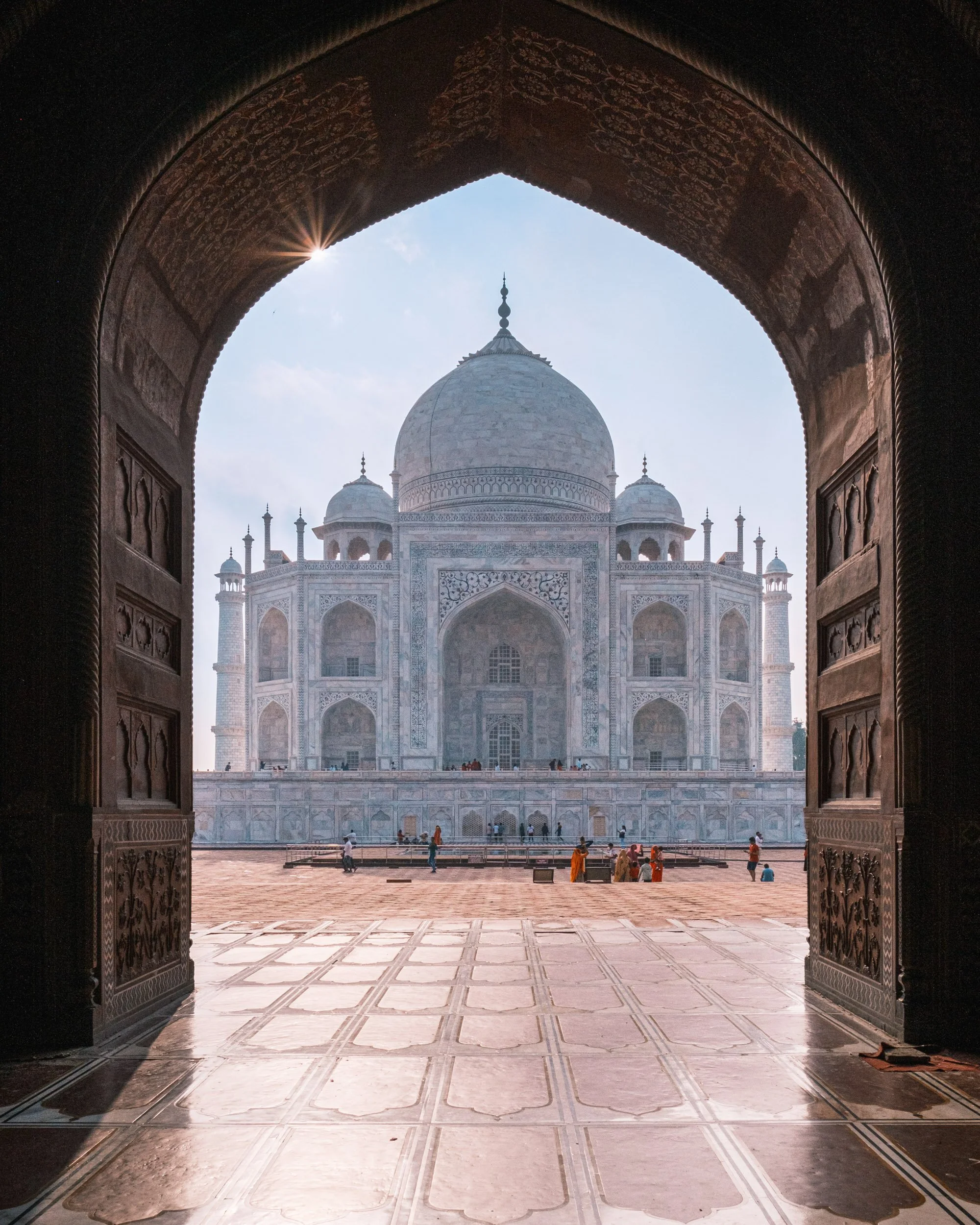 taj mahal india 15.jpg