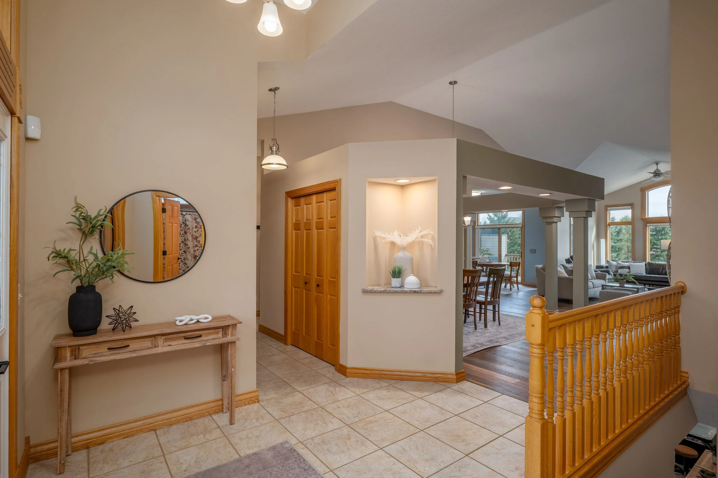 11362 Hillcrest_web_08.jpg