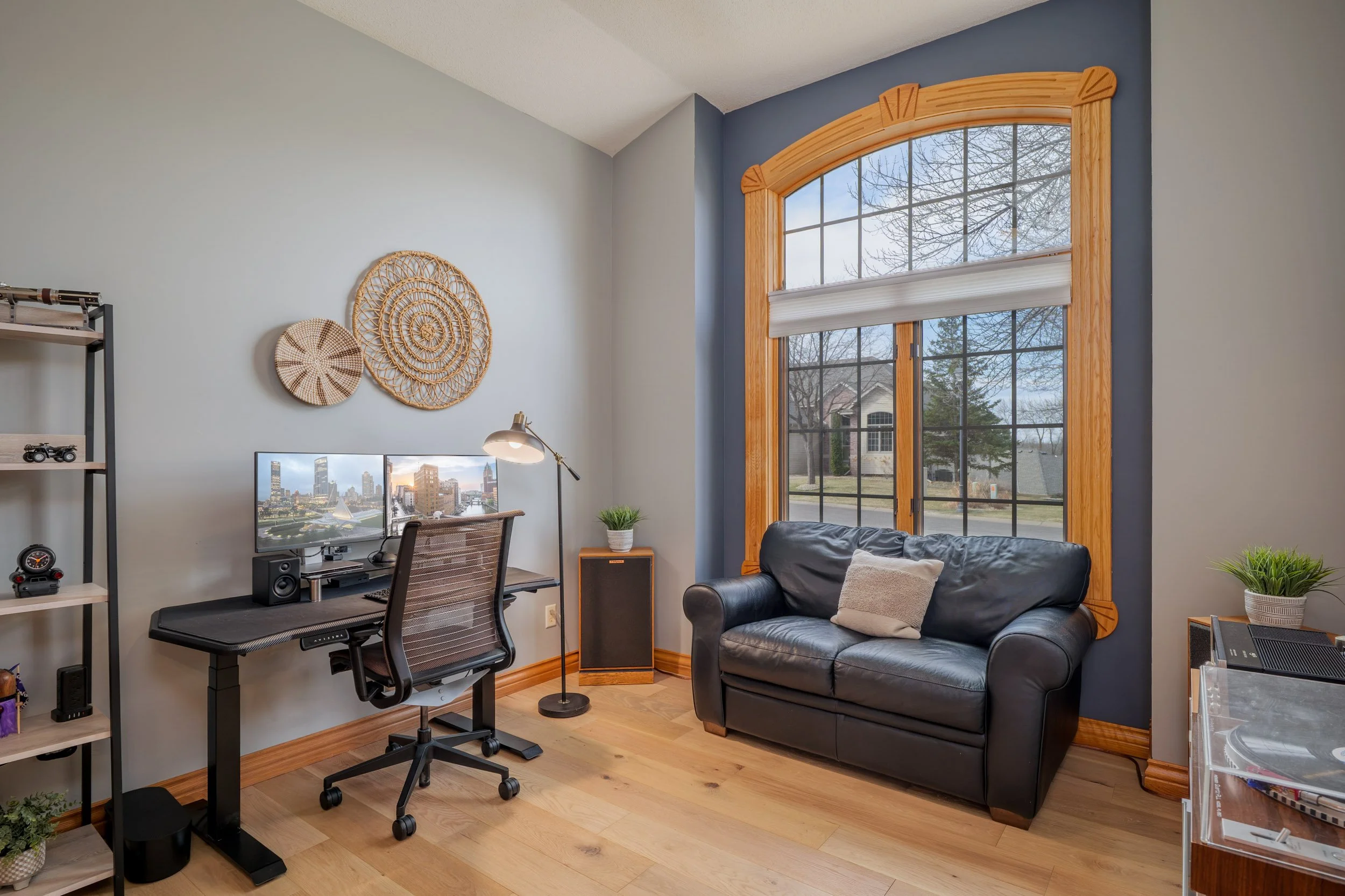 11362 Hillcrest_web_10.jpg