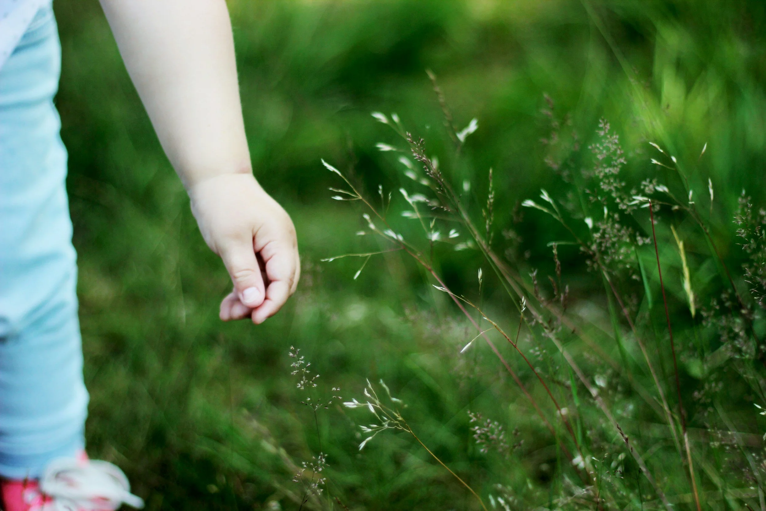 Screen-Free Spring: Simple Outdoor Routines for Toddlers