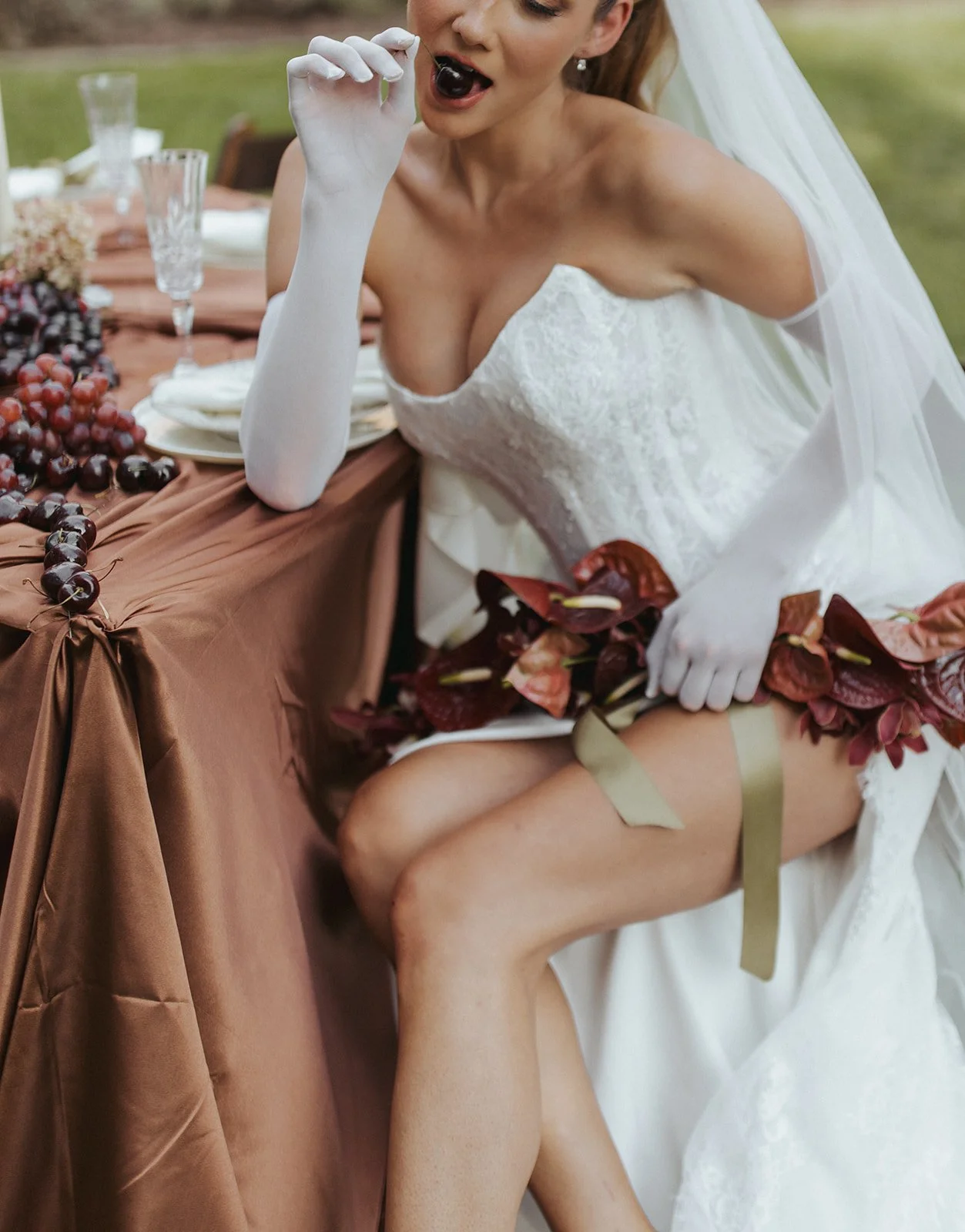 burgundy-wedding-colors-modern-bouquet-modern-bride-utah-bride-utah-florist-utah-wedding-flowers-salt-lake-wedding-flowers-utah-bride.jpg