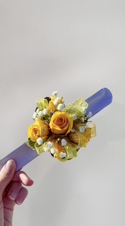 yellow-corsage-dance-corsage-yellow-wedding-corsage-utah-wedding-flowers-salt-lake-wedding-flowers-park-city-wedding-flowers-tooele-county-wedding-flowers.png
