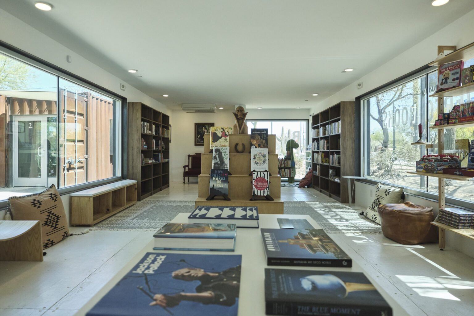 Desierto-books.jpg