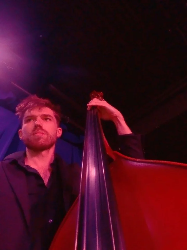 Fun moments from last nights gig with @thearrangerguy and company.

@georgeinthepocket is such a pleasure to play with and an amazing human.

Taking videos of gigs lately has made me acutely aware of my weaknesses and is a great exercise for musician