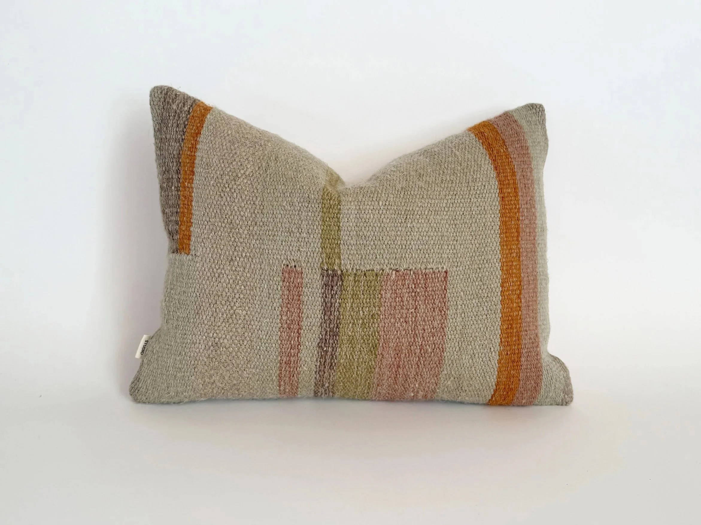 Handwoven block cushion 40x30cm
