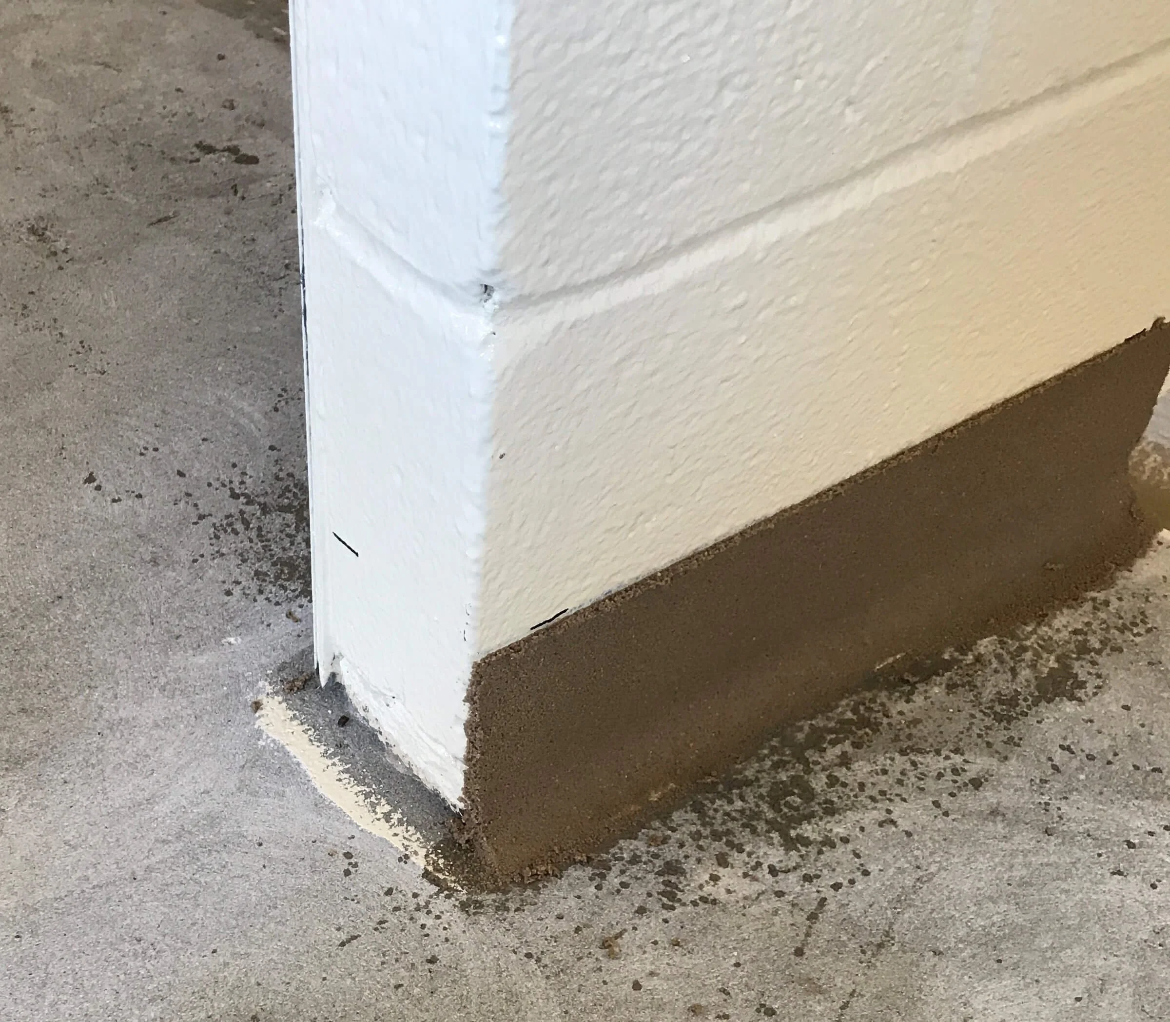 Kennel floor coatings