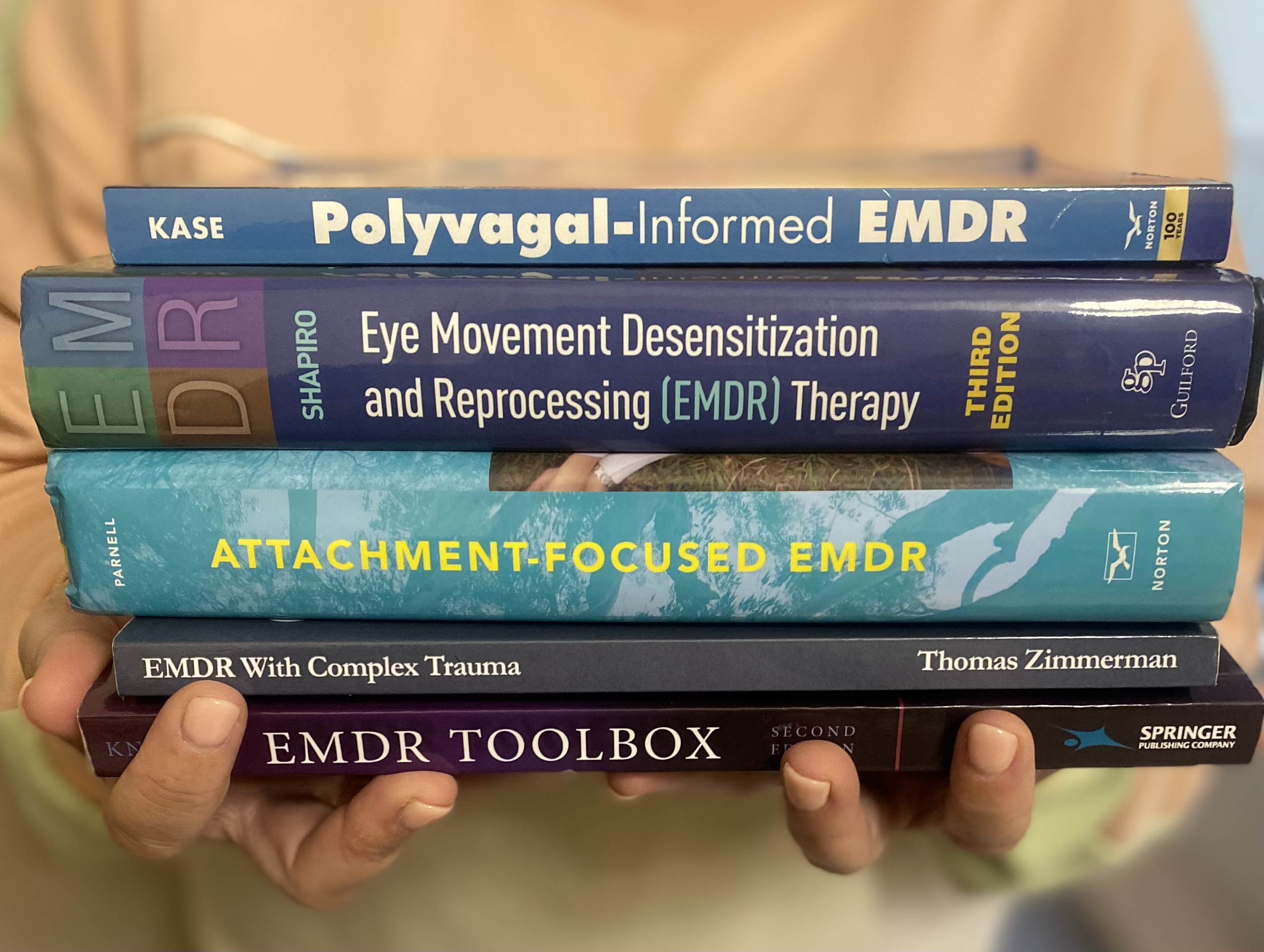 From EMDR Client to EMDR Therapist: The Journey That Led Me Here