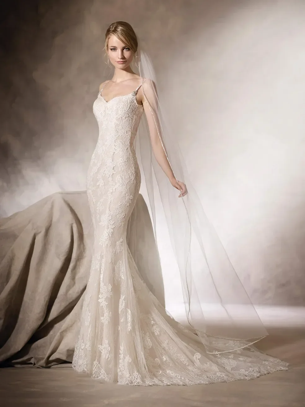 [La Sposa] Hilde dress gallery photo
