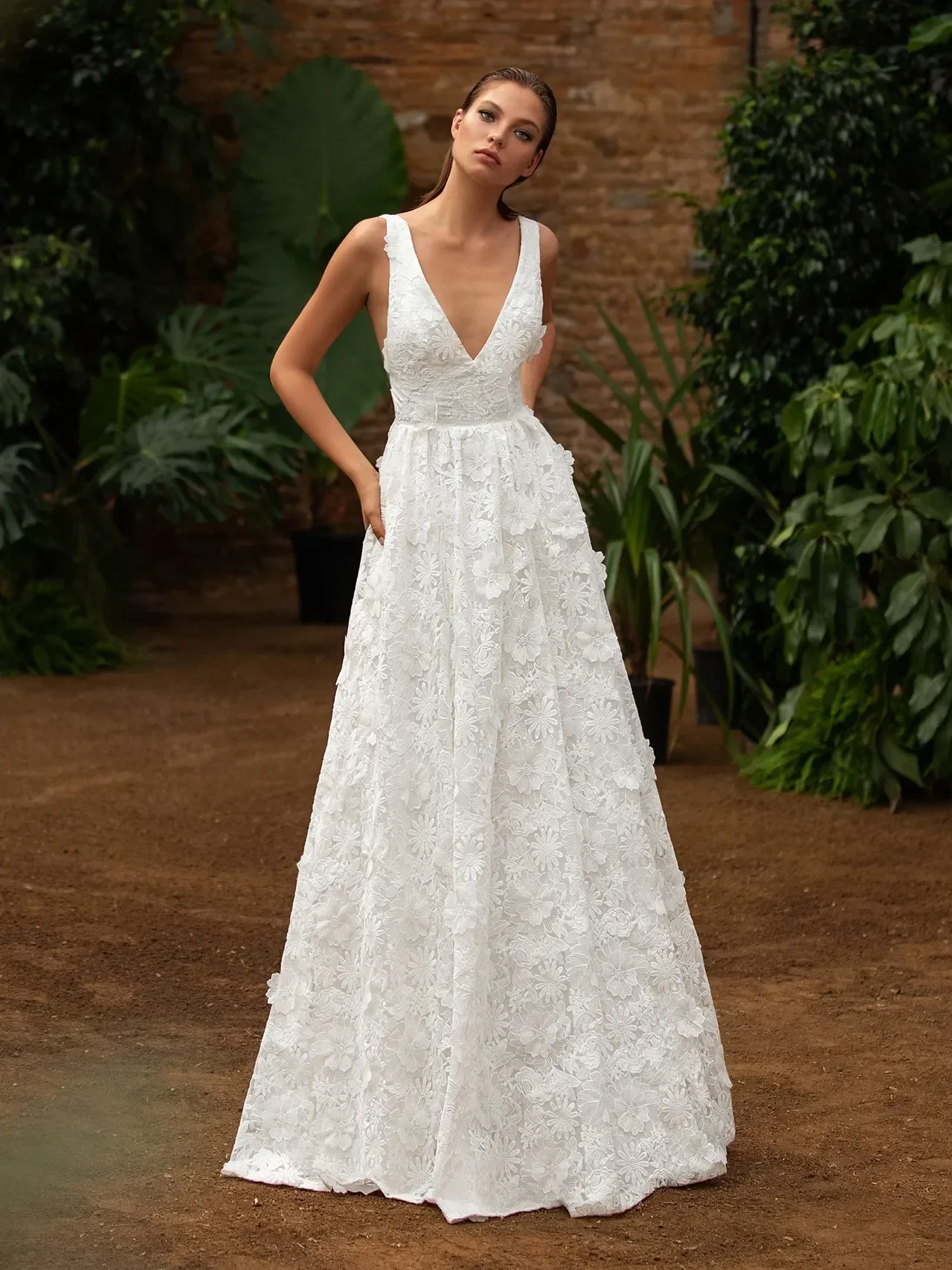 [Pronovias] Tennille dress gallery photo