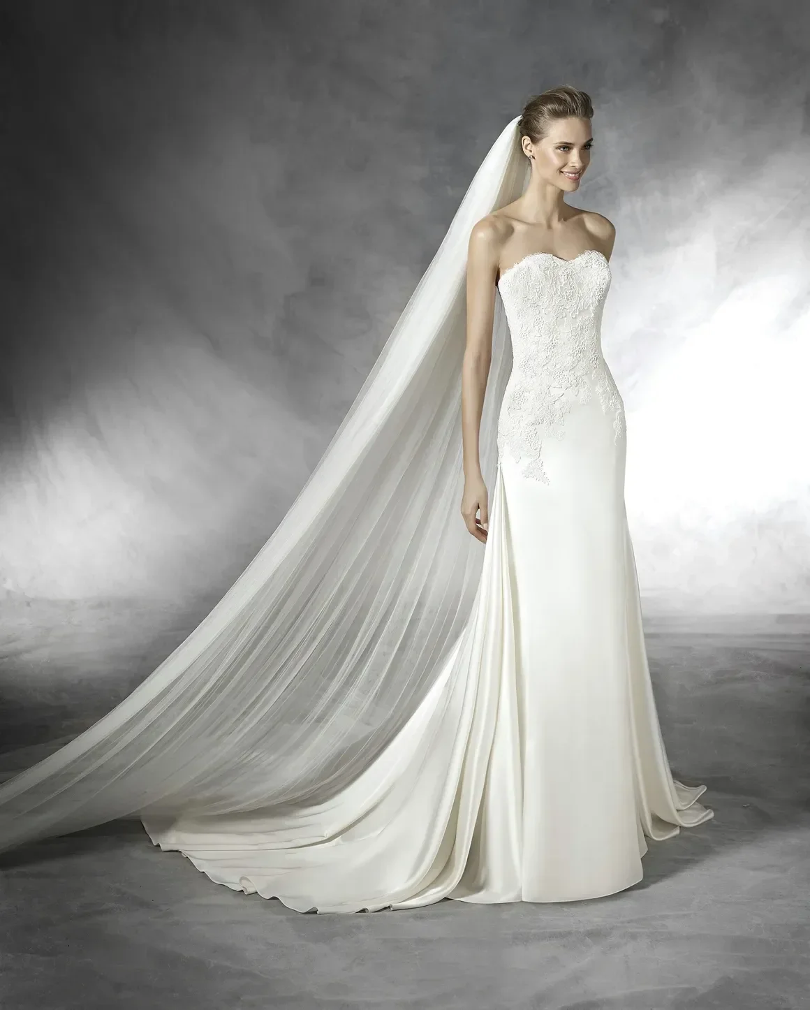 [Pronovias] Talia dress gallery photo