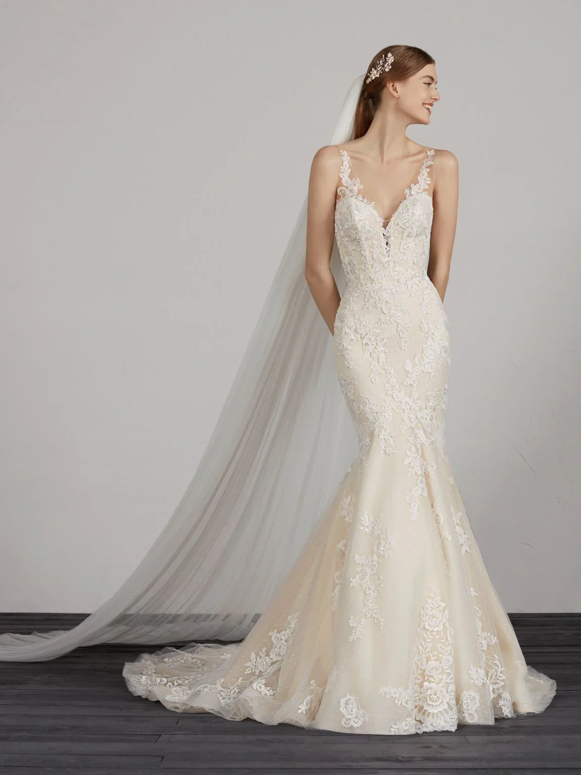 [Pronovias] Mayte dress gallery photo