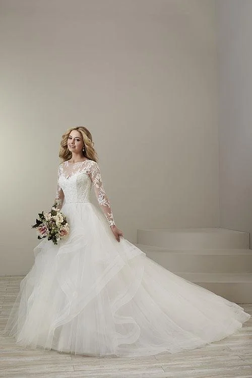 C Wu 18186 dress gallery photo