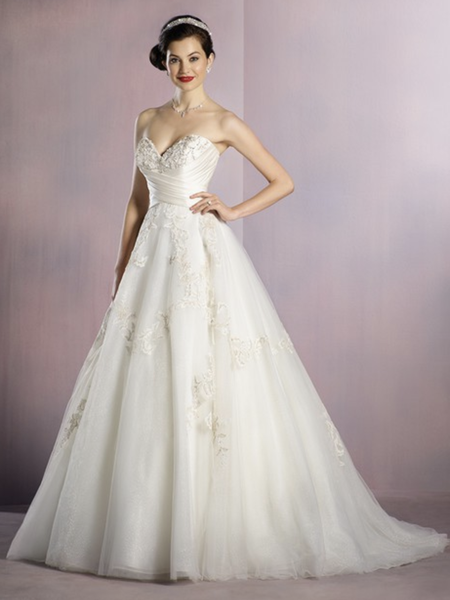 [Alfred Angelo] 256 dress gallery photo