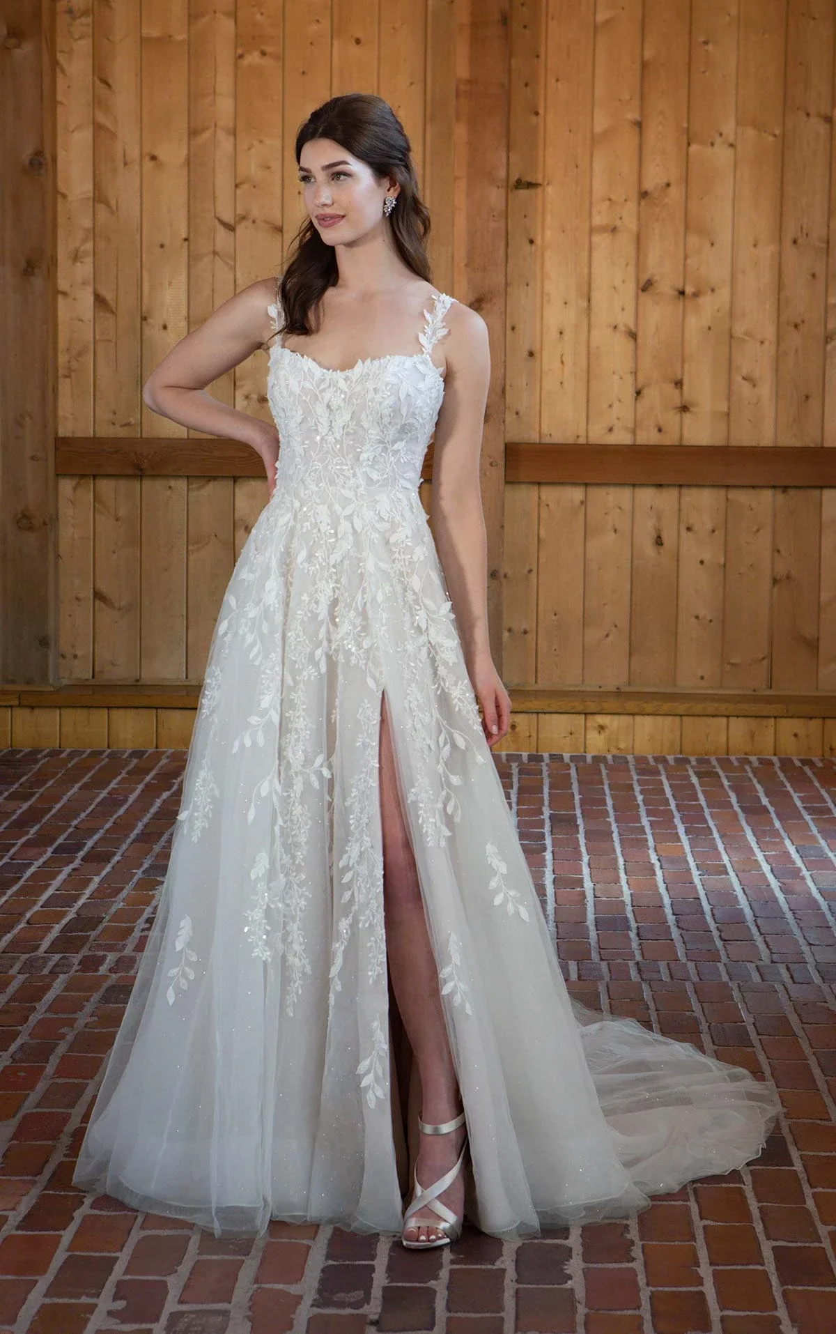 EofA D3668 dress gallery photo