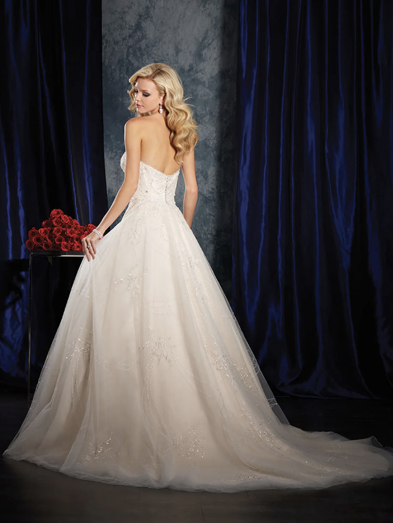 [Alfred Angelo] 993 dress gallery photo