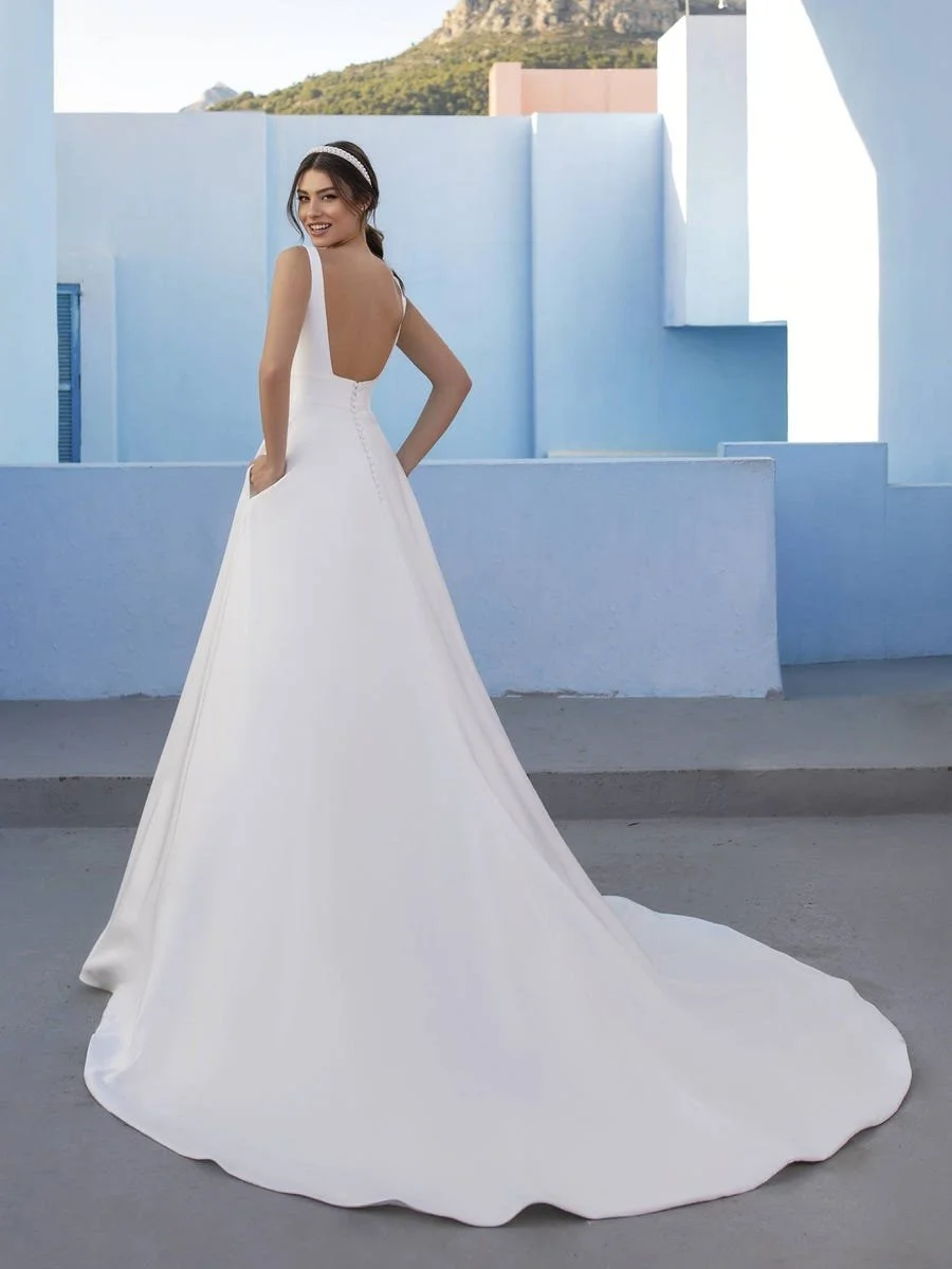 [Pronovias] Mistletoe dress gallery photo