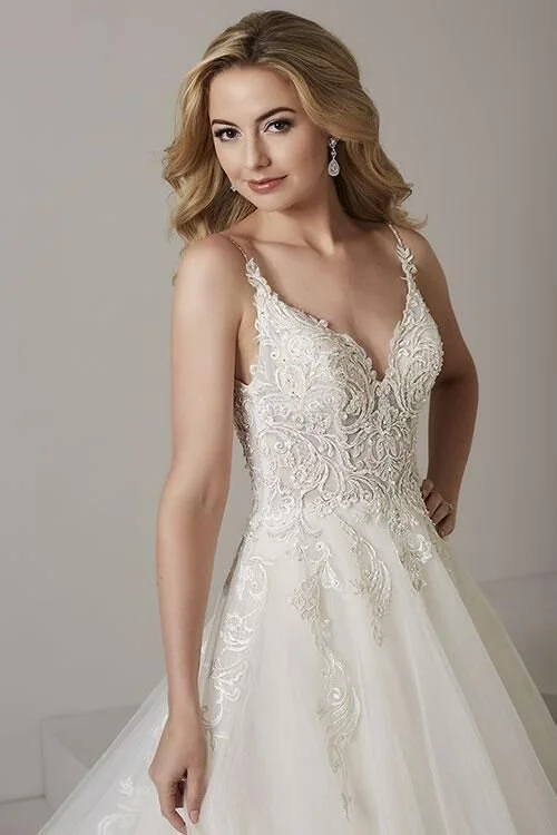 [Christina Wu] 18161 dress gallery photo
