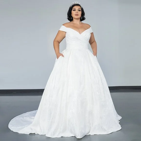 [Roz La Kelin] Amarone dress gallery photo