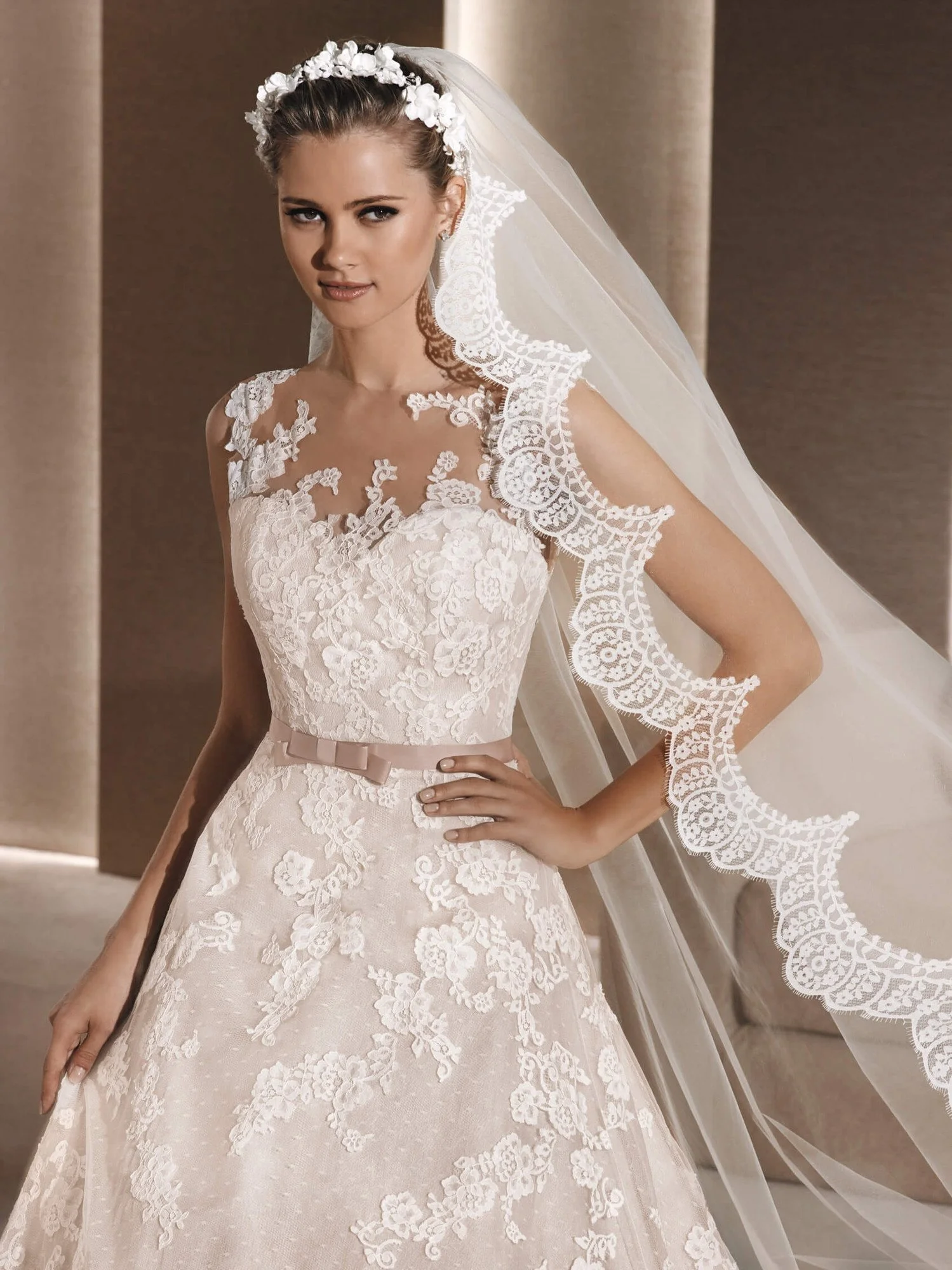 [La Sposa] Roby dress gallery photo