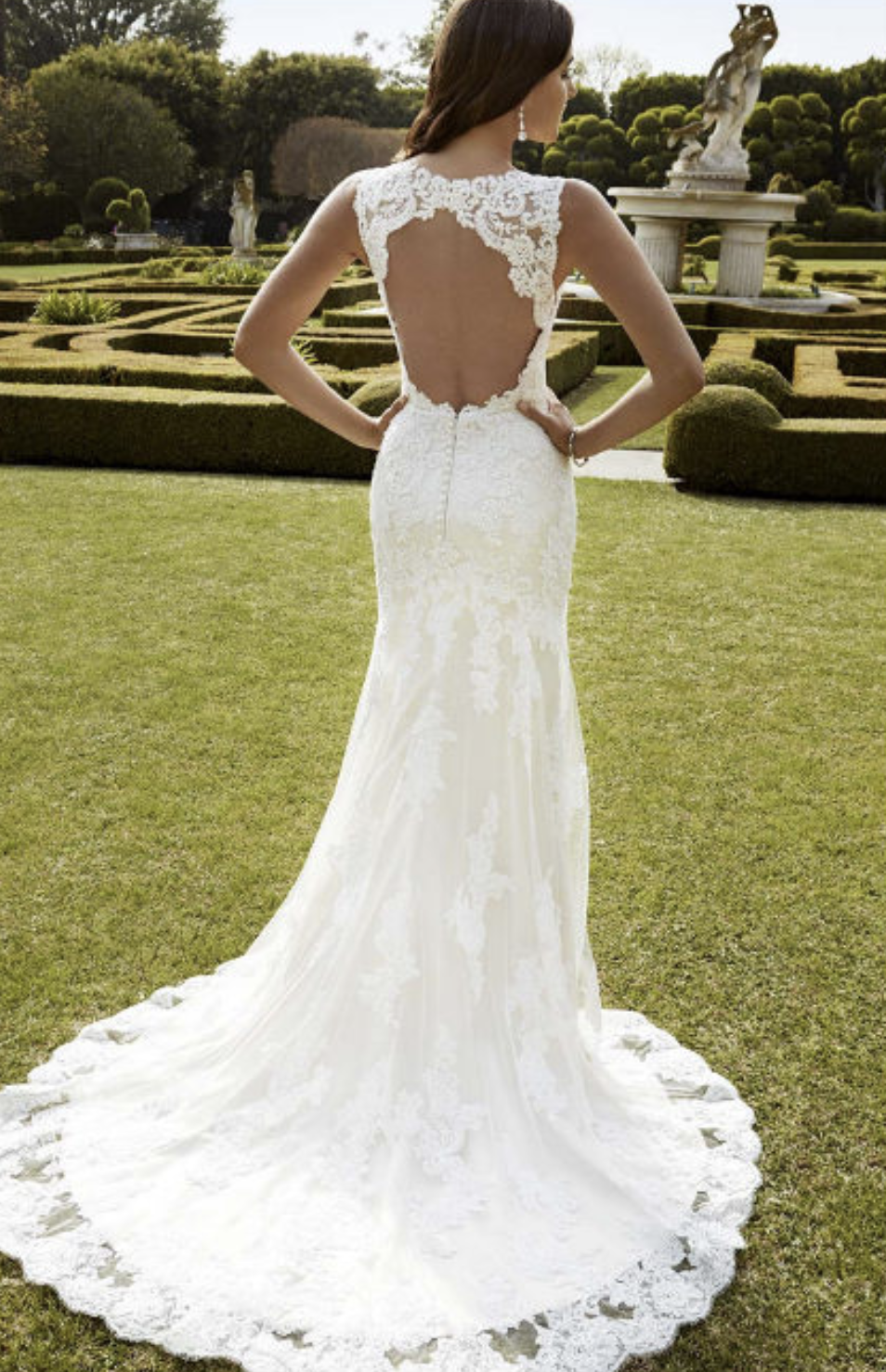 [Enzoani] Inaru dress gallery photo