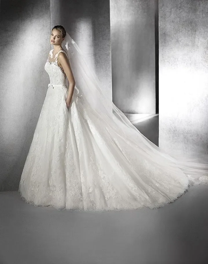 [Pronovias] Zurilia dress gallery photo