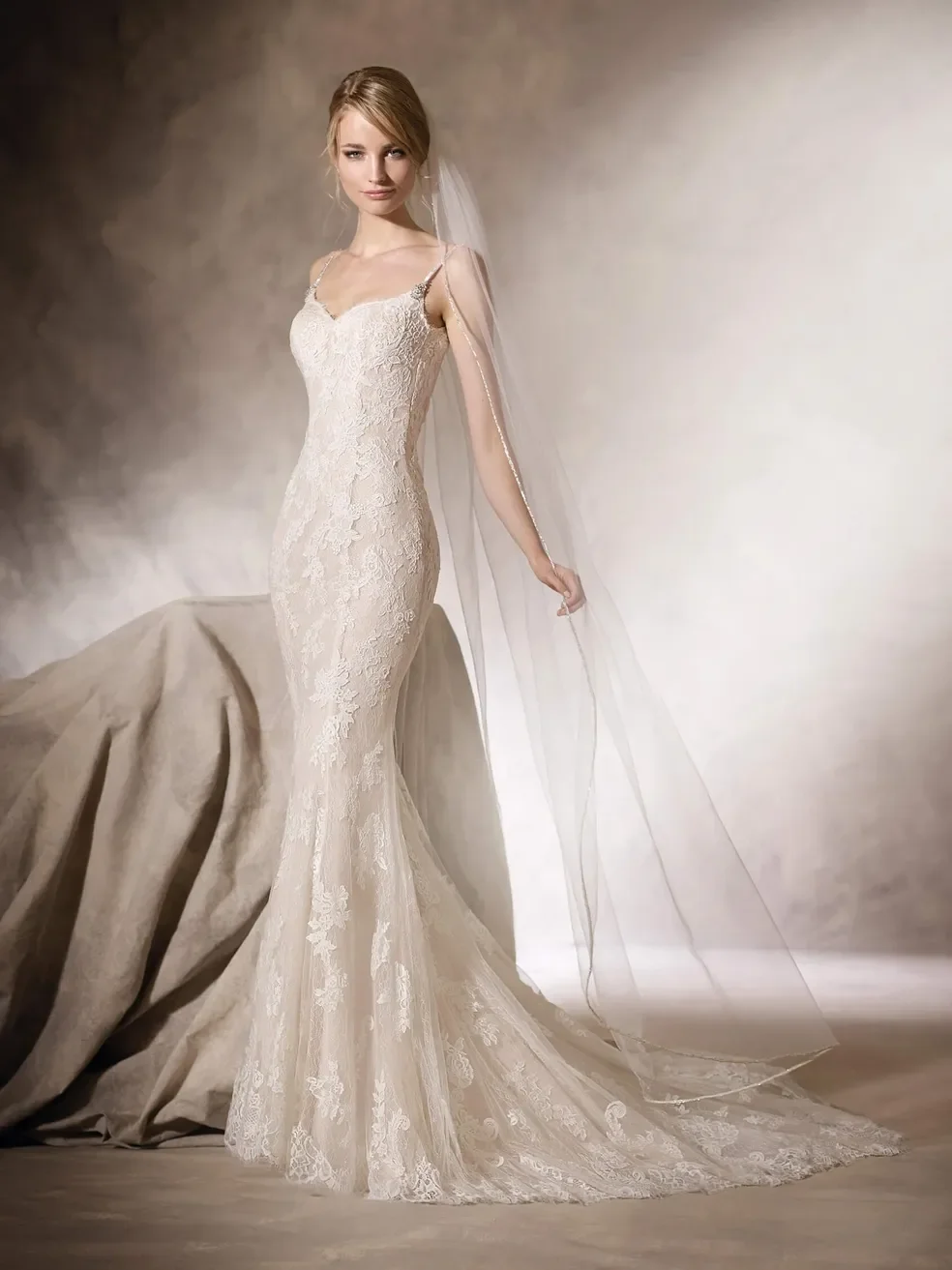 [La Sposa] Hilde dress gallery photo