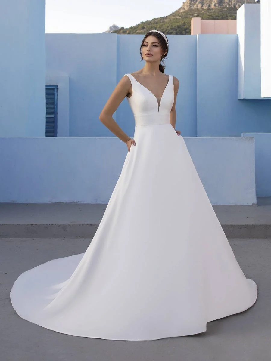 [Pronovias] Mistletoe dress gallery photo