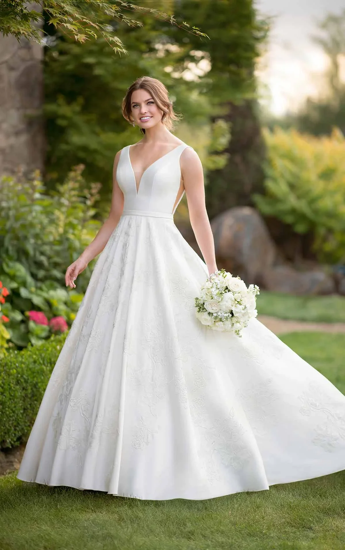 [E of A] D2639 dress gallery photo
