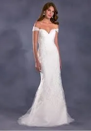 [Alfred Angelo] 278 dress gallery photo