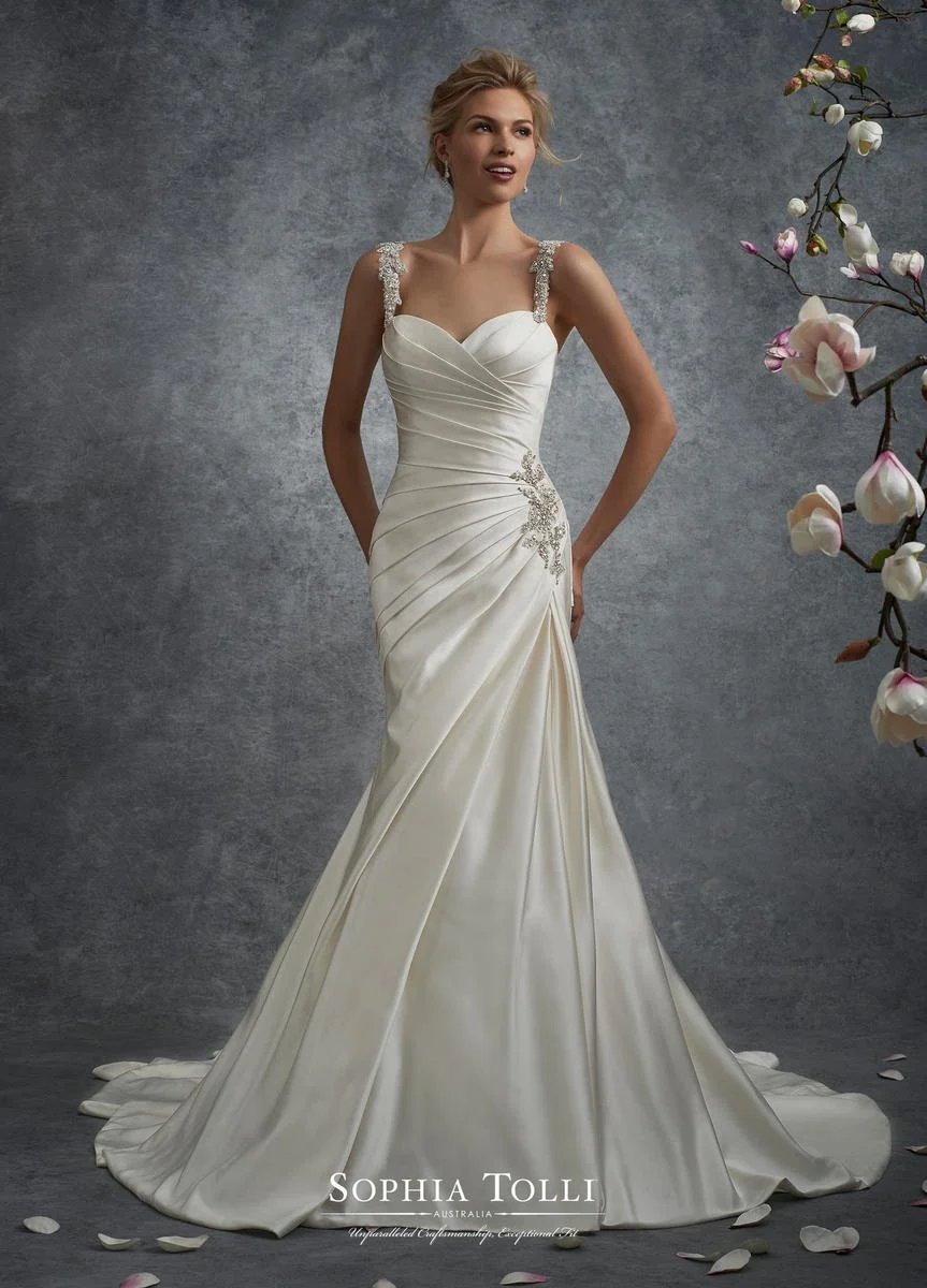 [Sophia Tolli] Aludra Y21738 dress gallery photo