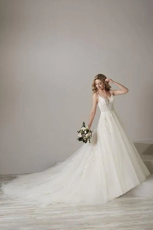 [Christina Wu] 18161 dress gallery photo